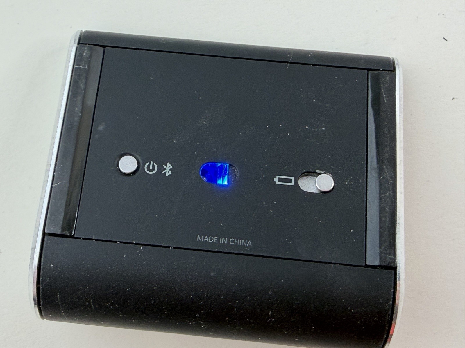 Microsoft Wedge Touch Bluetooth Mouse Model 1498 BlueTrack Tested and Working