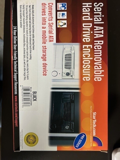 StarTech DRW115SATBK 5.25” SATA Hot Swap Mobile Rack 3.5” HDD Enclosure NEW