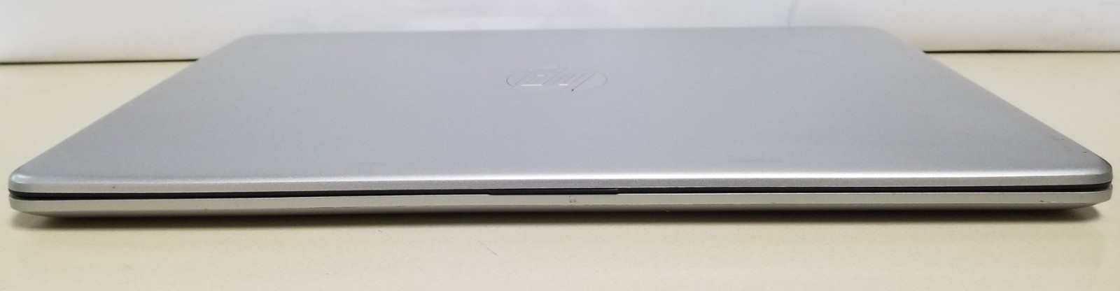 HP 15 ef1013dx Ryzen 7 4700U FHD TS 15.6″ No HDD/SSD/OS