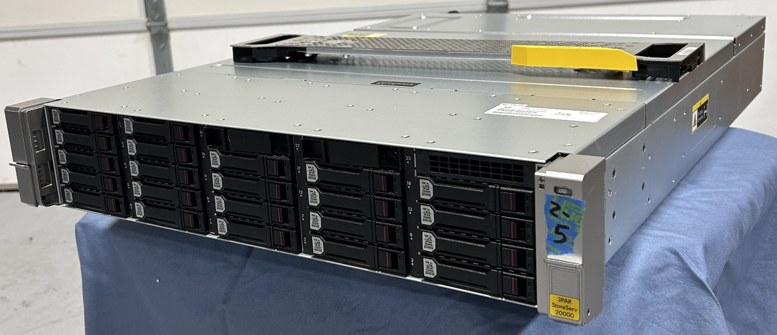HP 3PAR StoreServ 20000 Disk Array Enclosure 781530-001 / E7Y15 / 781533-001 2-5