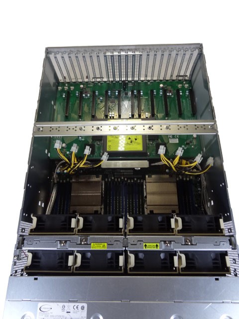 SUPERMICRO 4028GR-TRT 4U 24X2.5in V3/V4 GPU SERVER