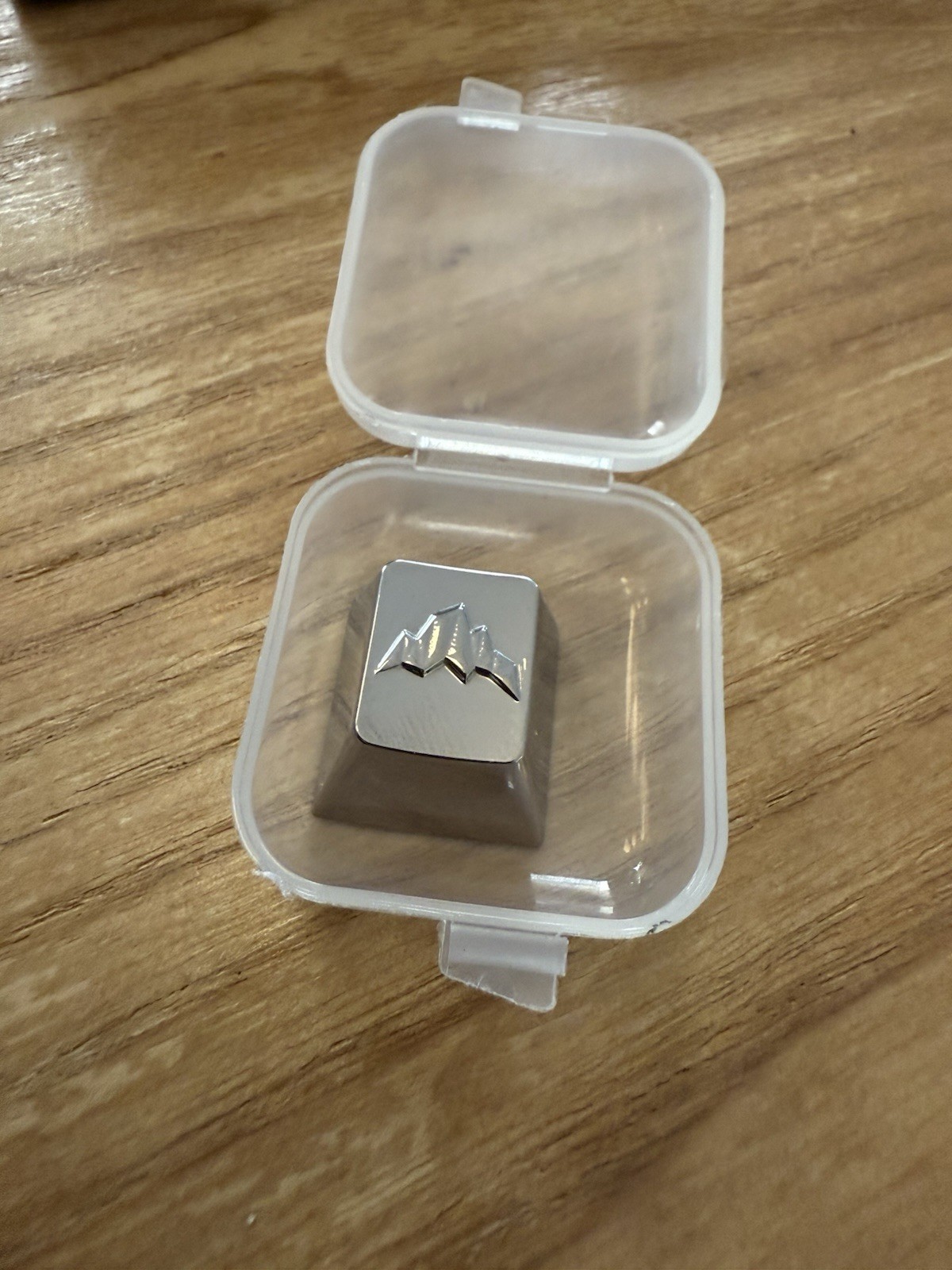 Glacier80 WKL White With Artisan keycap (Never Built / Never Opened / New)