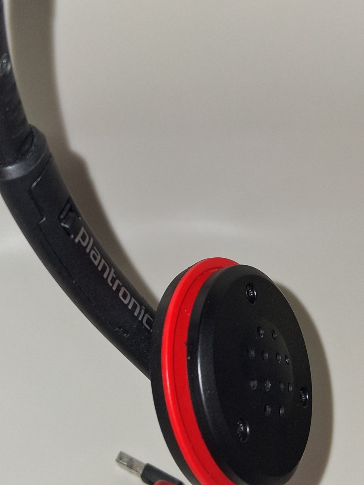 Plantronics Blackwire C3220 USB-A Binaural UC Headset 209745-22