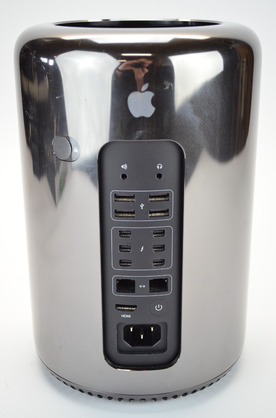 2013 Mac Pro Xeon E5 6-Core 3.5GHz 32GB Ram 512GB SSD FirePro D500 Monterey