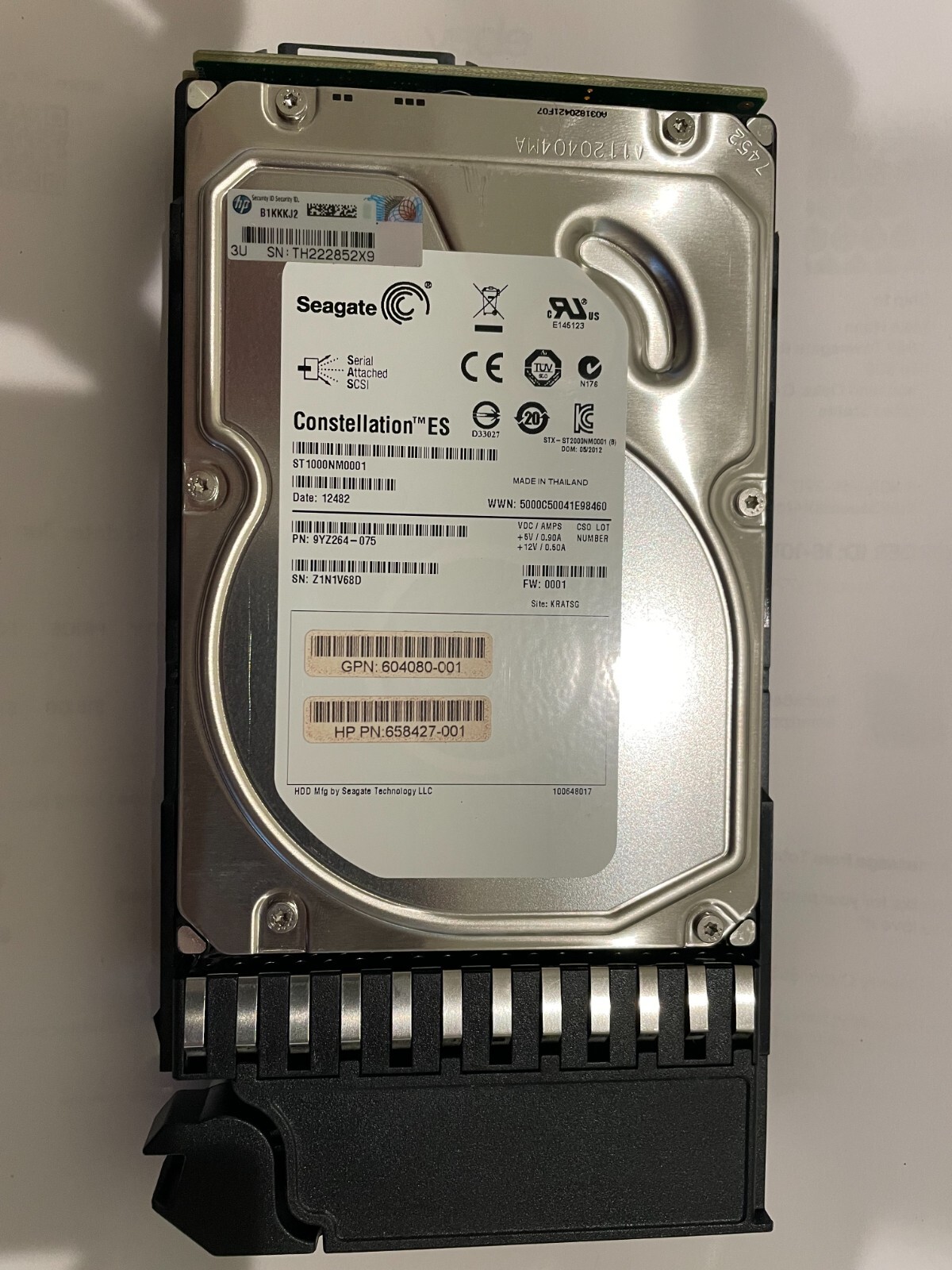 HP 605474-001 P2000 1TB 6G 7.2K 3.5″ DP SAS-FC Hard Drive AP861A
