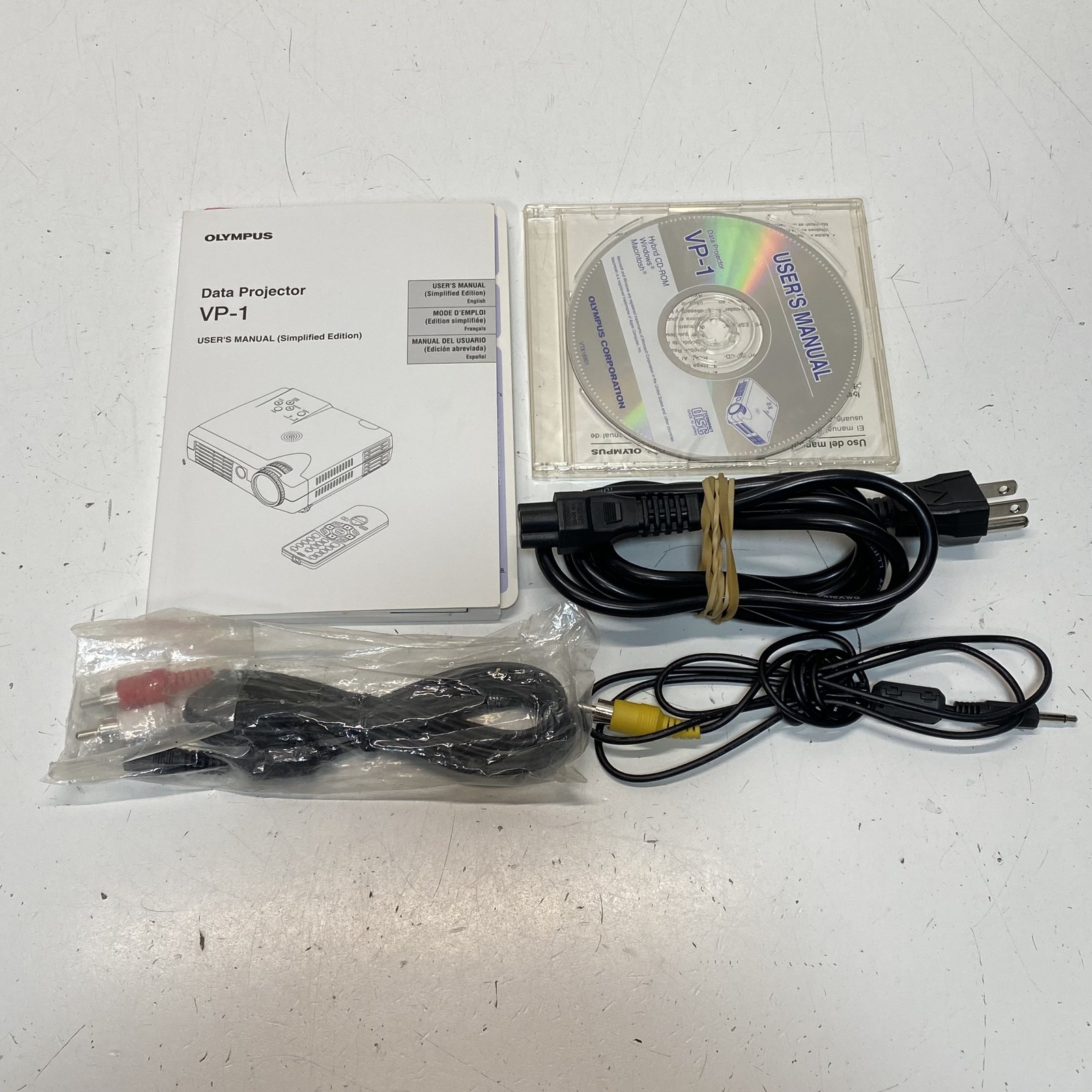 Olympus VP-1 Data Projector DLP XGA 1000 Lumens Ultraportable Case Manual