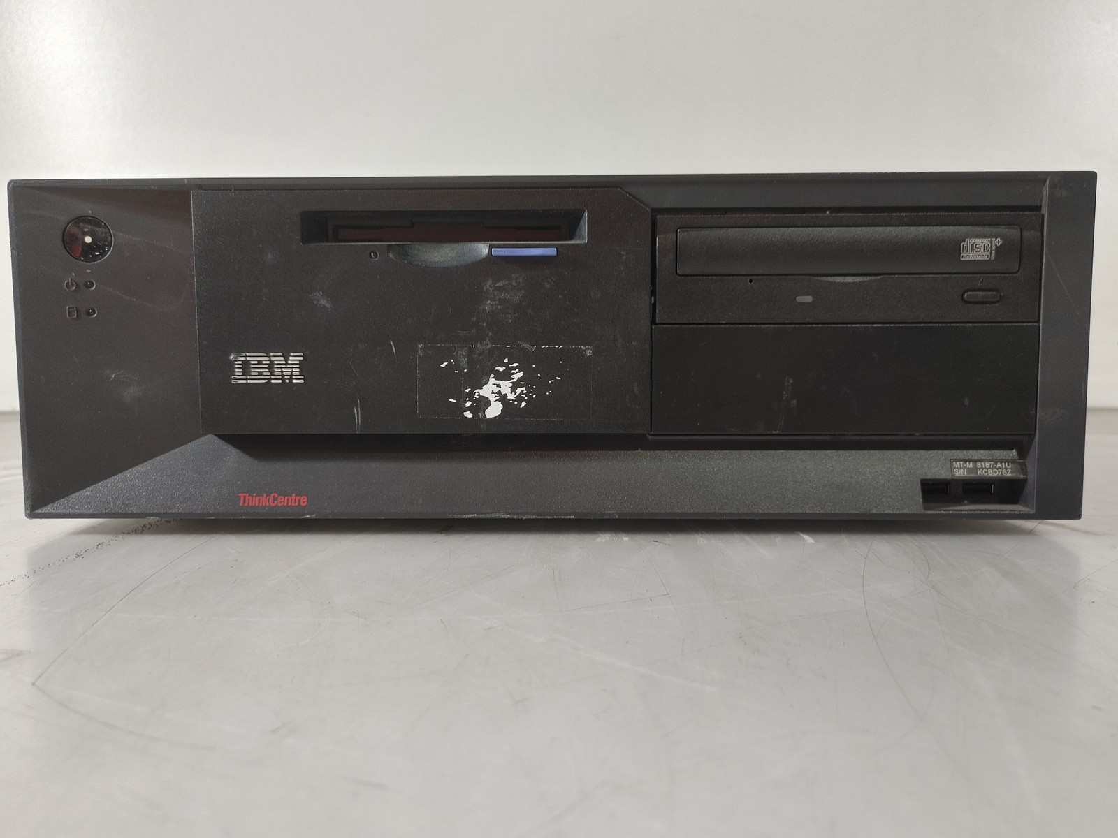 Vintage IBM 8187-A1U Intel Pentium 4 2.40 GHz 1.5 GB DDR Desktop