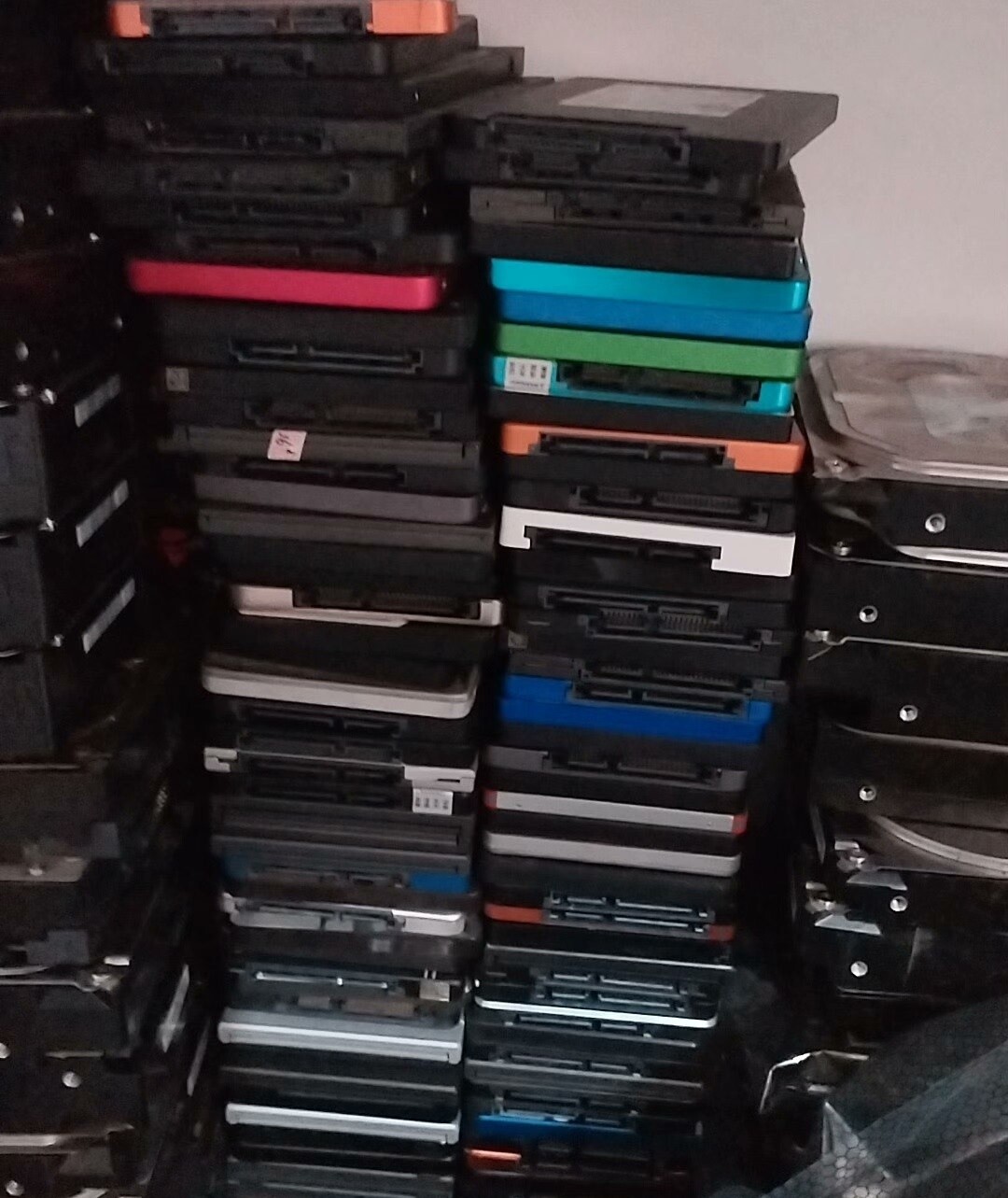 SSD Solid State Drive 120GB 128gb 240GB 256GB 512GB Laptop Desktop PC Lot