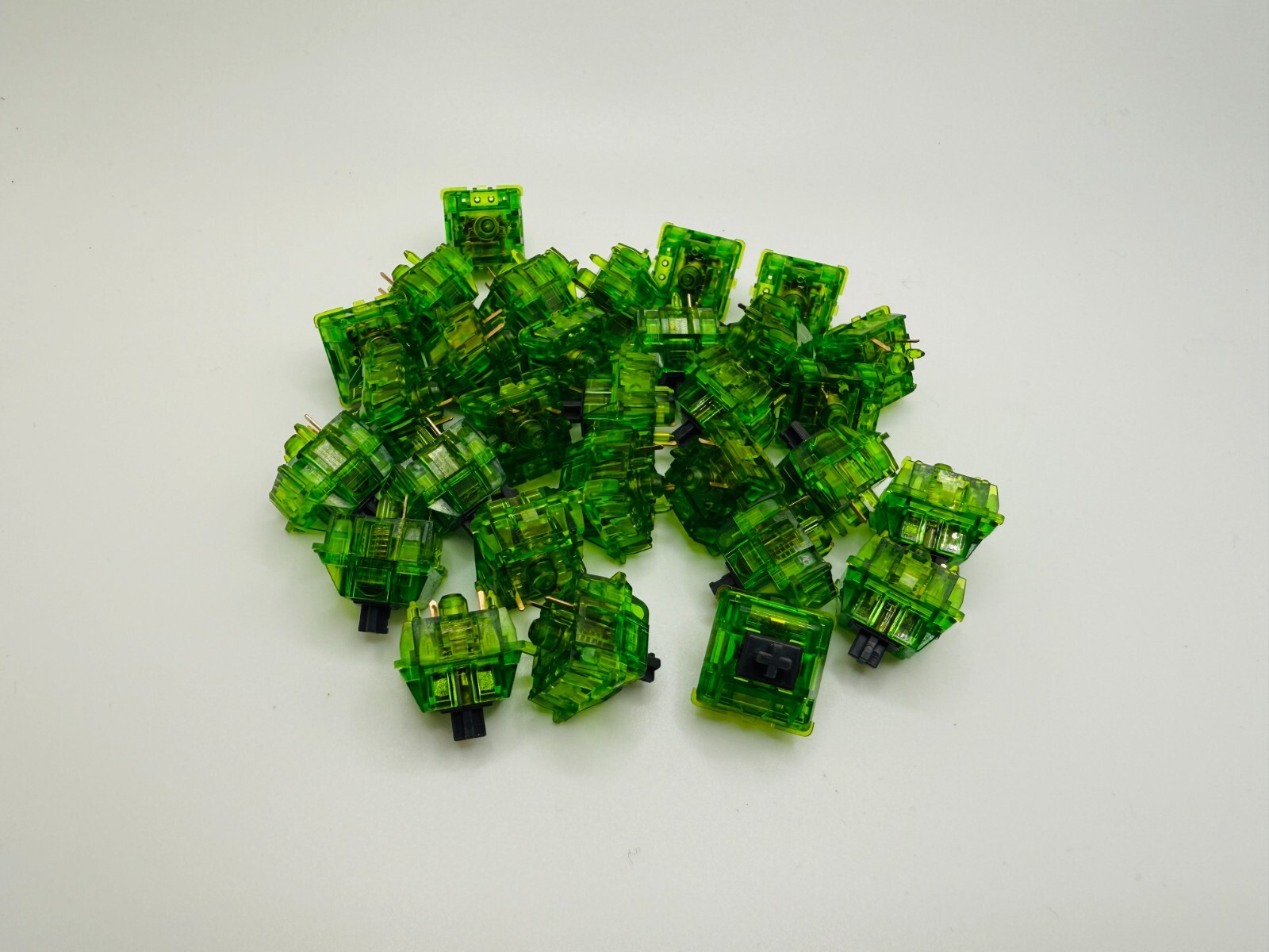 Lubed and Filmed C3 Equalz Kiwi Tactile Switches (70 Count)