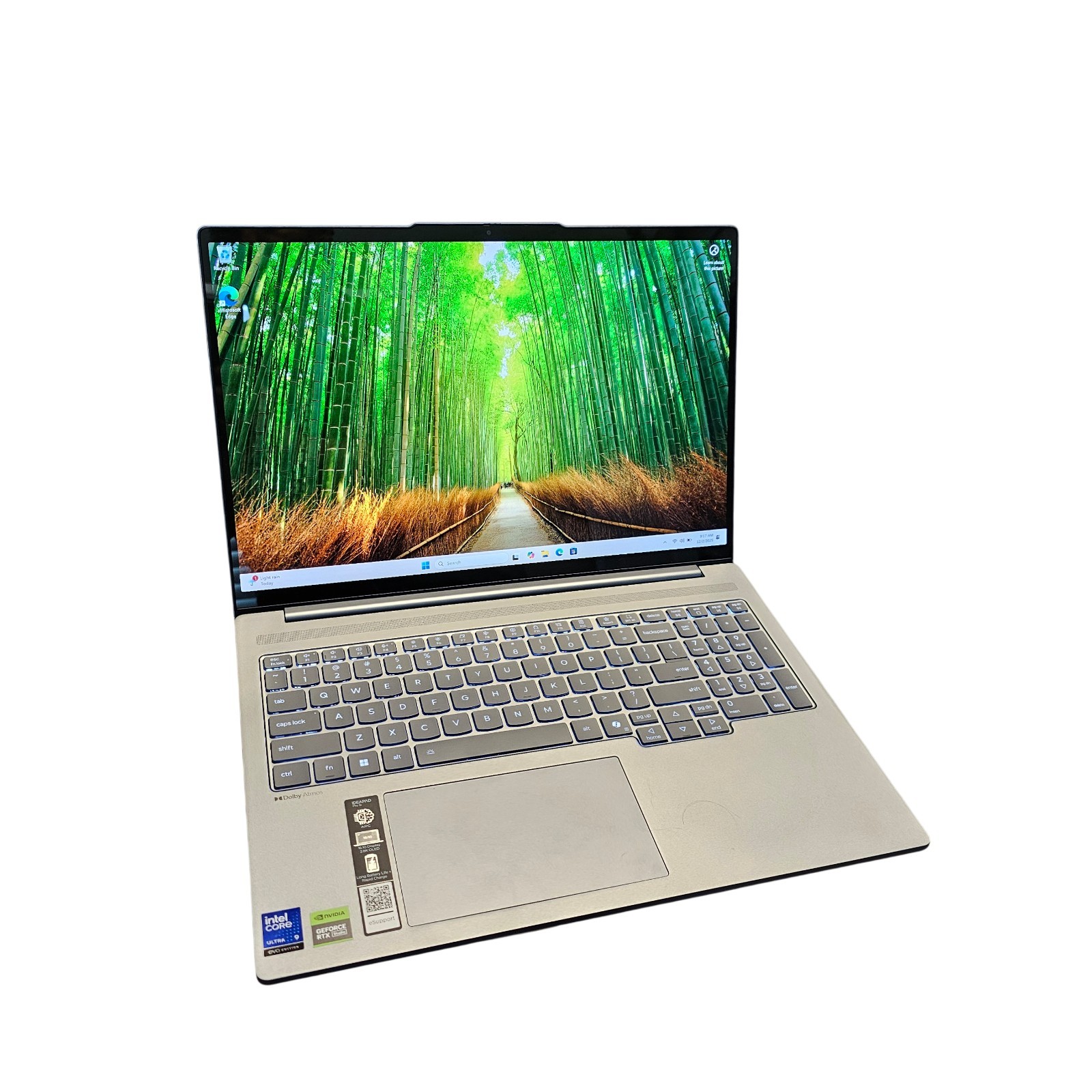 Lenovo Ideapad Pro 5 – OLED – 120hz – 16IAH10 Ultra 9 285H RTX5050 32GB 1TB SSD