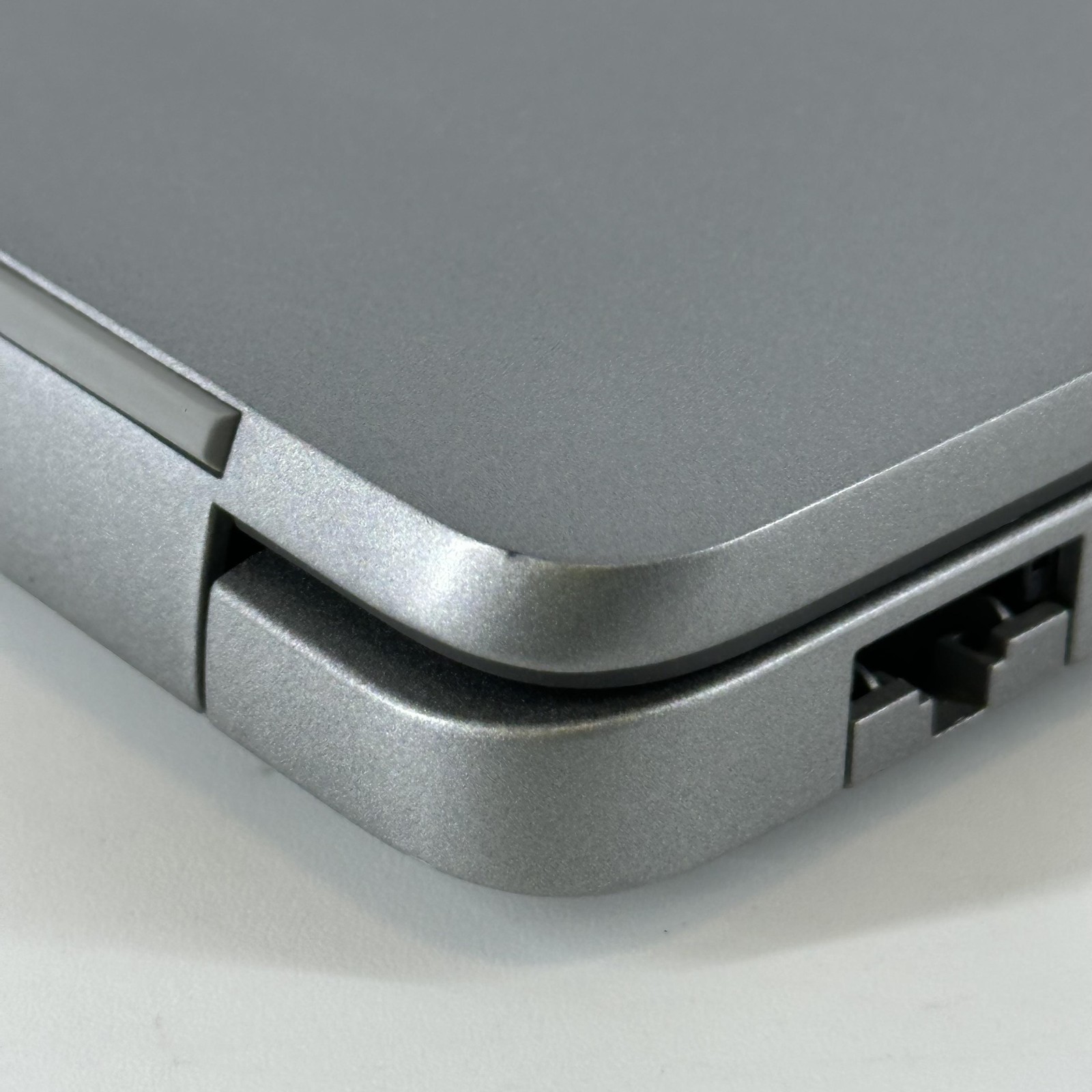 Dell Latitude 5450 14 Gray FHD 1.7GHz Ultra 7 165U 16GB 512GB SSD Good FRAME GAP