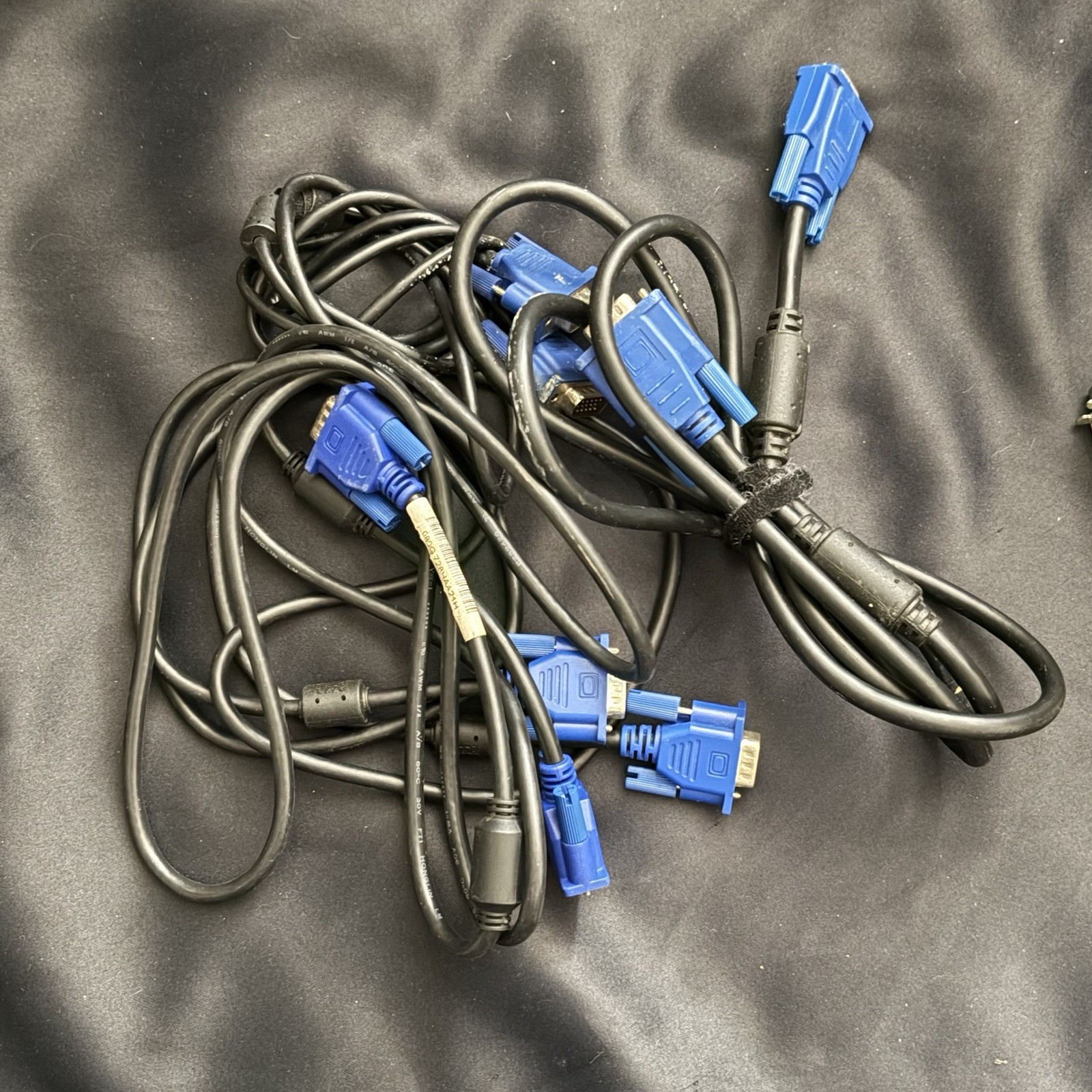 VGA/SVGA D-Sub Male to Male Monitor Cable Lot of 4 Black Blue 1:1 Connection Lot