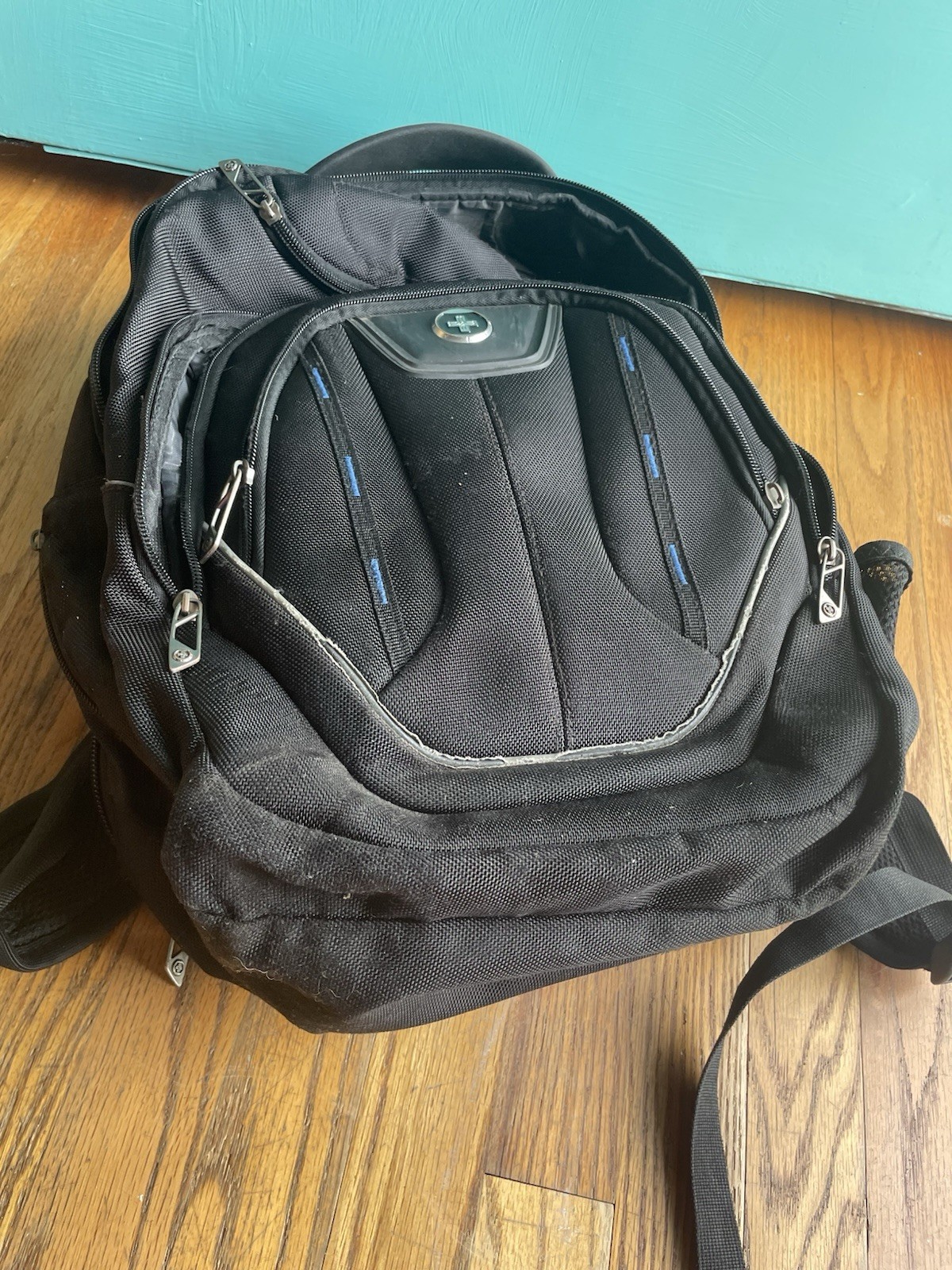 SwissDigital AG Black Backpack Laptop School Travel Book Bag Multiple Pockets