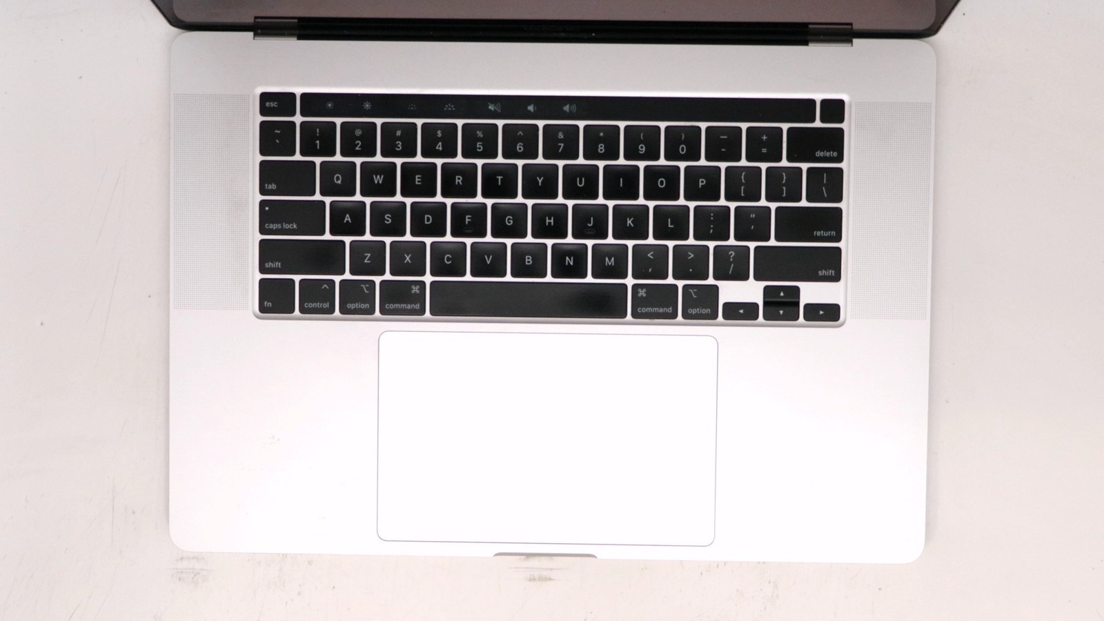 Apple Macbook Pro 16″ i9-9980HK 32GB 512GB – Very Good