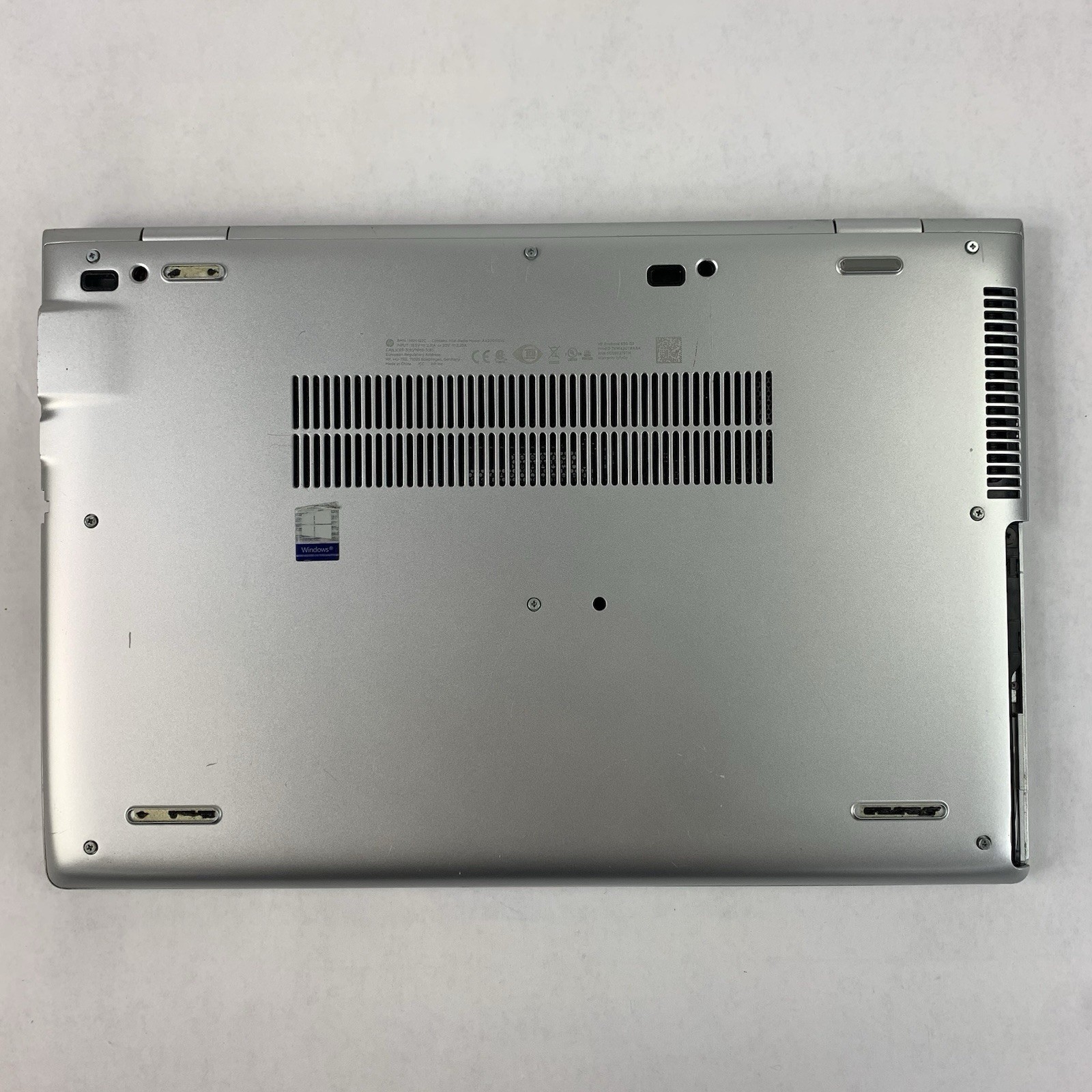 HP Probook 650 G5 15.6″ Core I5-8265U 1.60 GHz 8 GB RAM No OS/HDD/AC/Batt Bent