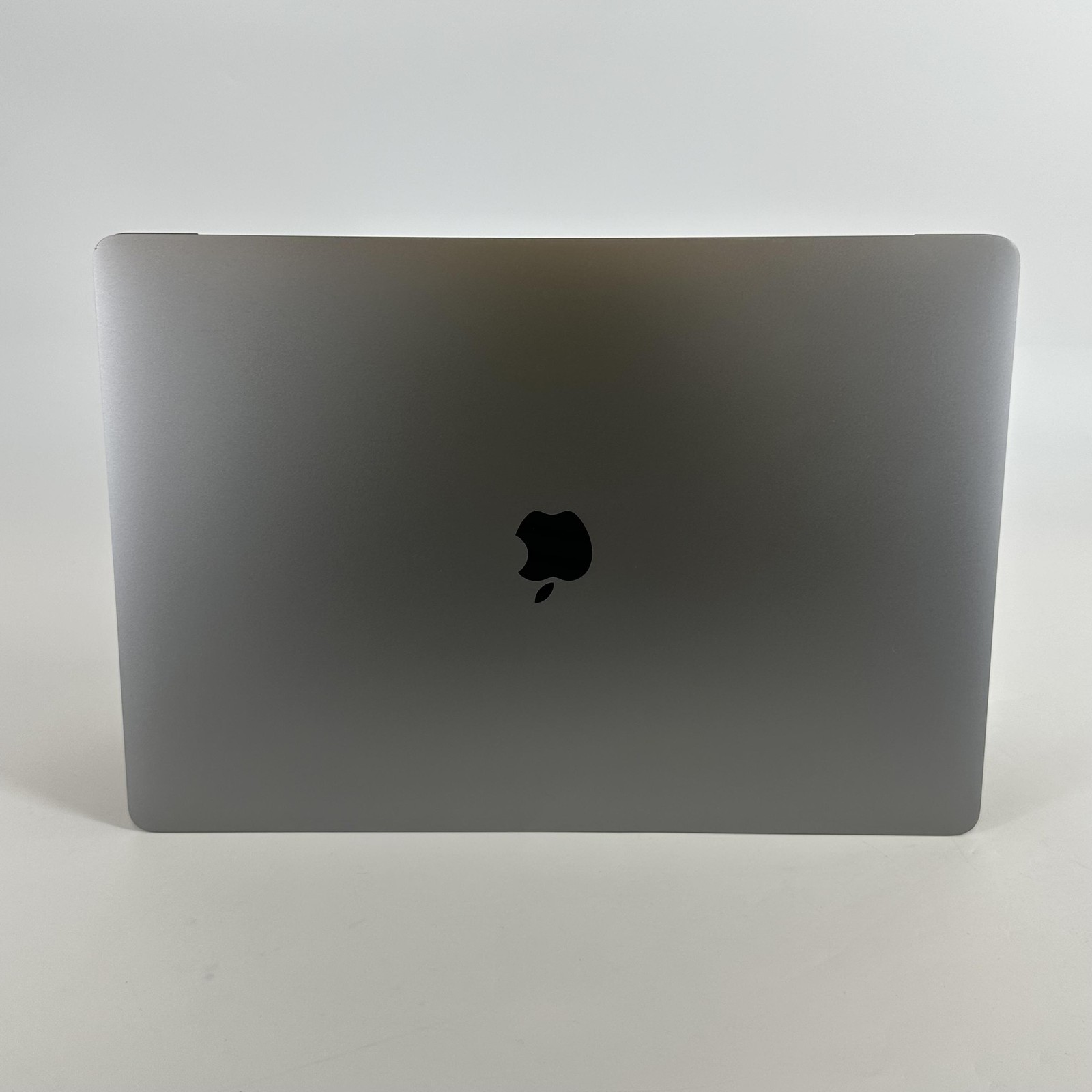 MacBook Pro 16 Touch Bar Space Gray 2019 2.3GHz i9 32GB 1TB SSD Radeon Pro 5500M