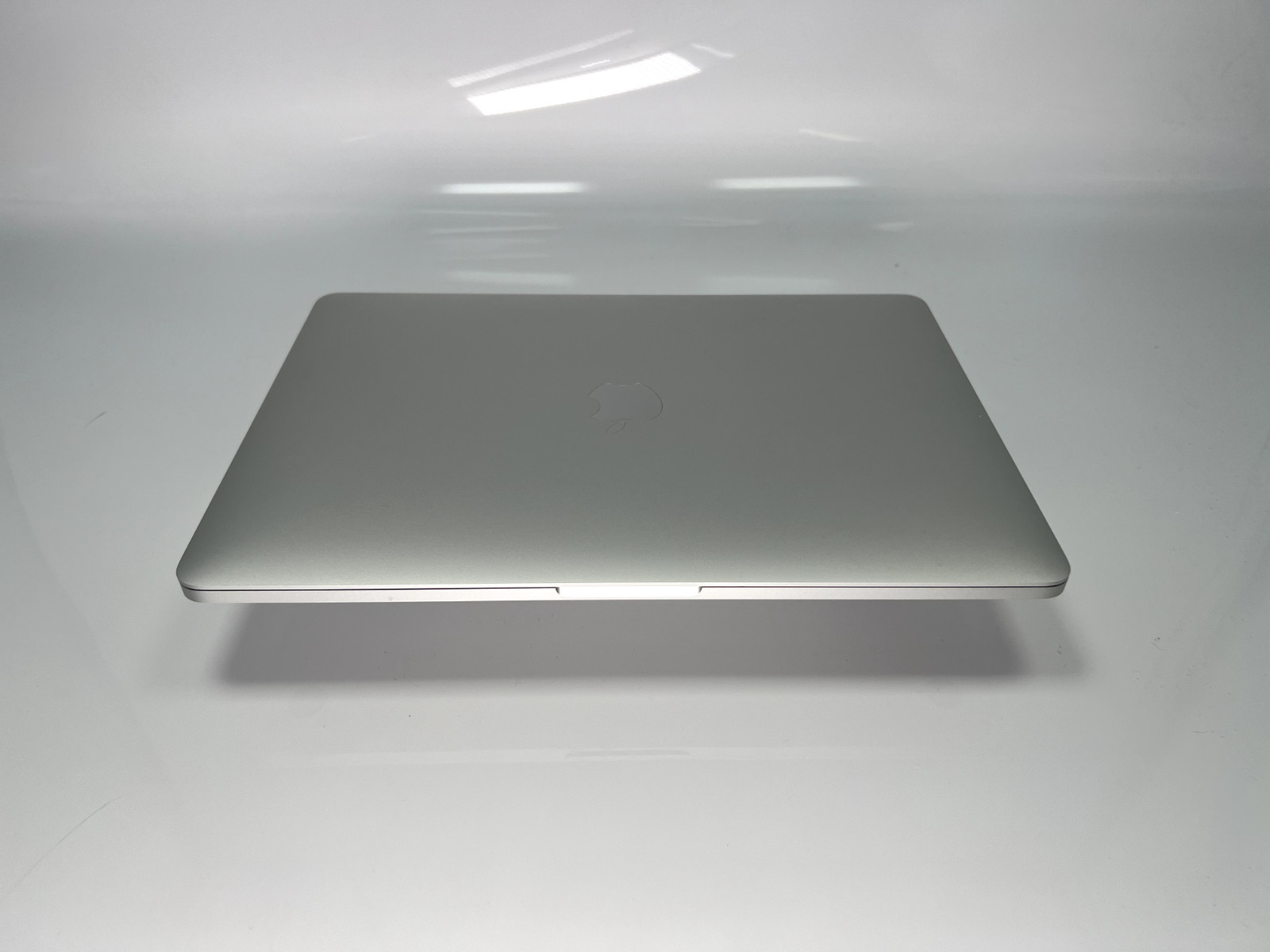 Apple MacBook Pro 13in 2017 2.3GHz intel i5 8GB RAM For Parts Only No Returns