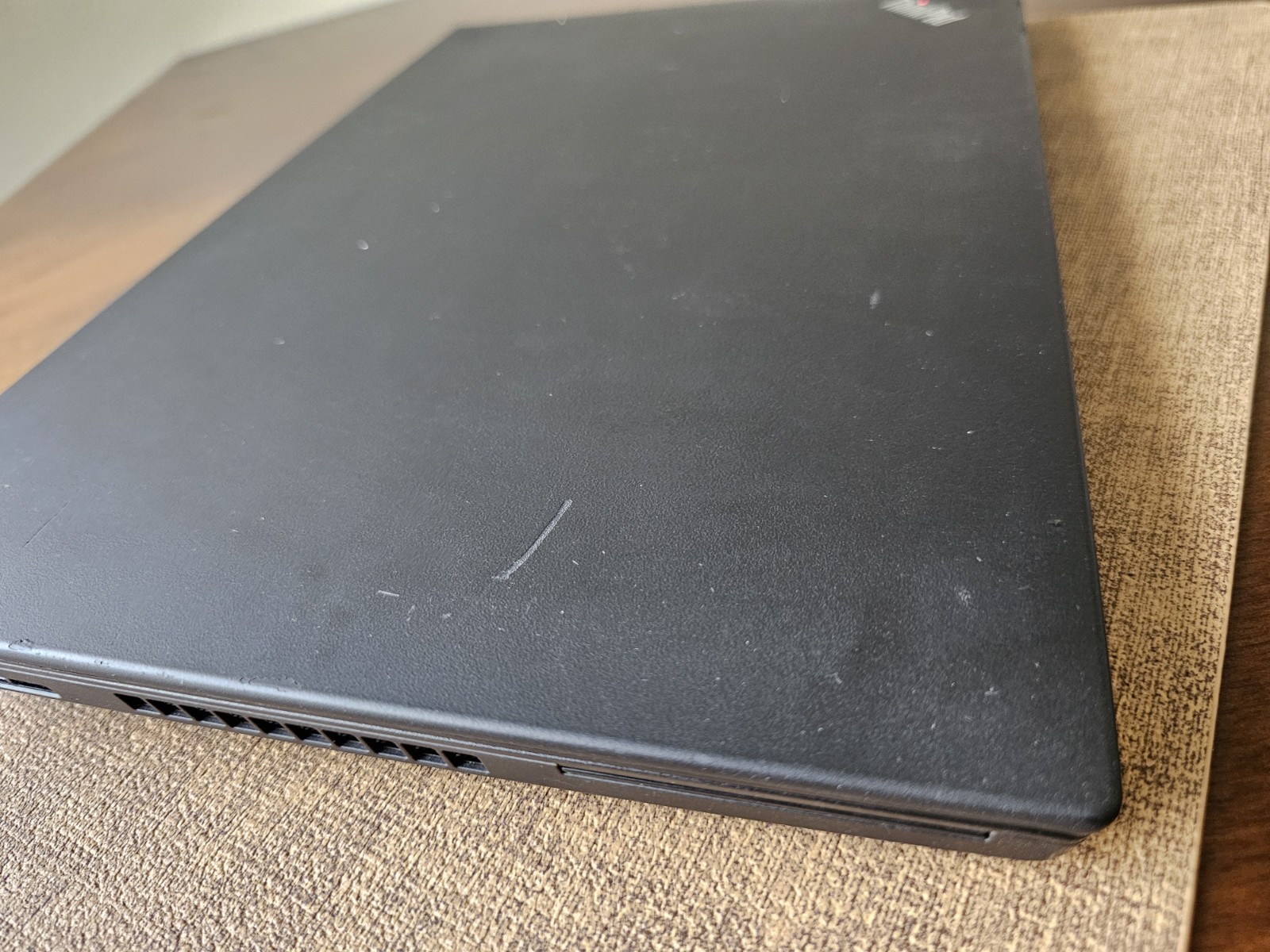 Lenovo ThinkPad T480 Intel Core i7 8550U 32GB Ram 1TB SSD 14″ 4K IPS Win 11 Pro