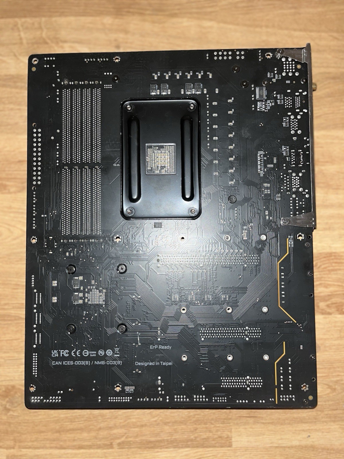 Gigabyte X570s Aorus Pro Ax Combo Ryzen 7 5800x + 16gb DDR4 3600 + CPU Cooler