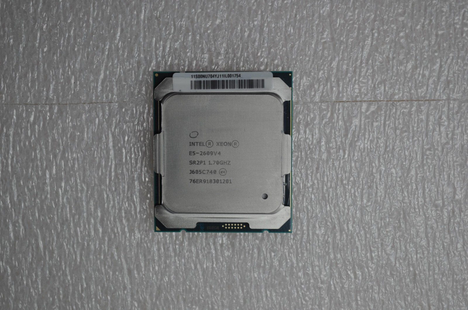 INTEL XEON 8 CORE PROCESSOR E5-2609V4 1.7GHZ 20MB SMART CACHE 6.4 USED SR2P1