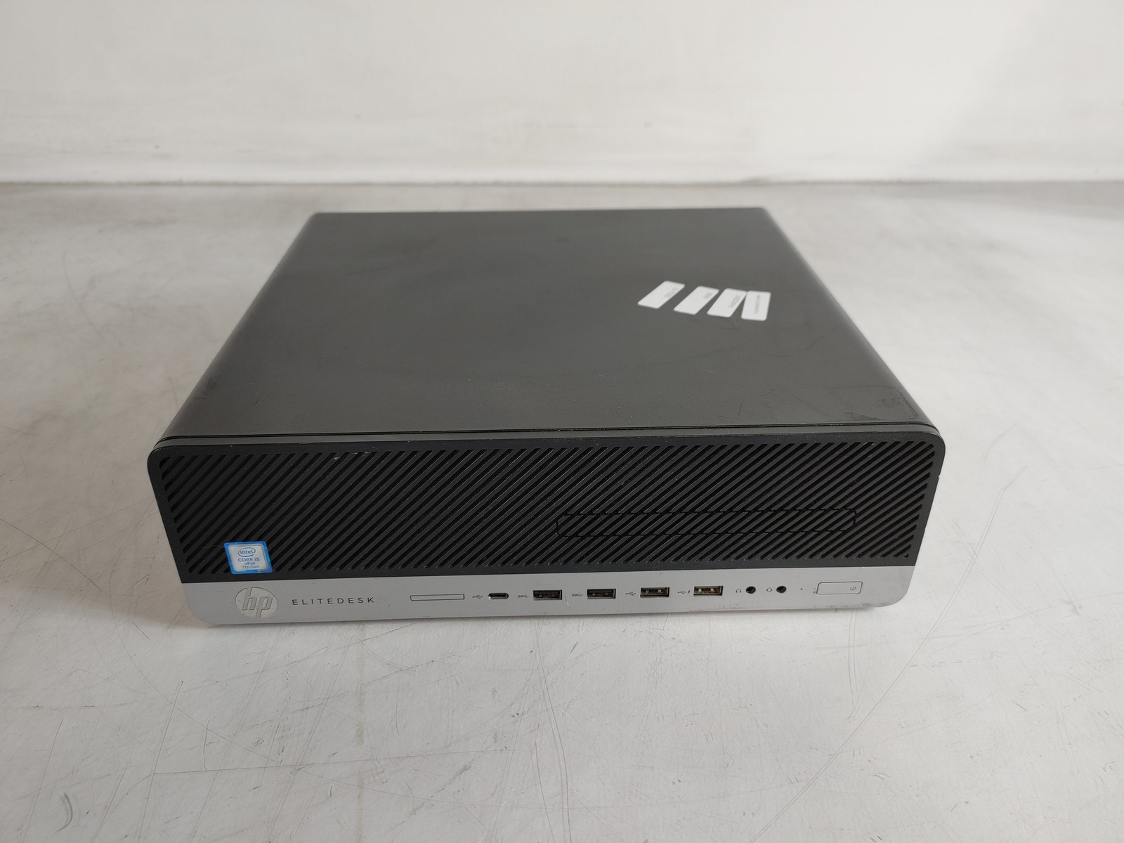 HP EliteDesk 800 G3 SFF Core i5-7500 3.40 GHz 8 GB DDR4 No HDD