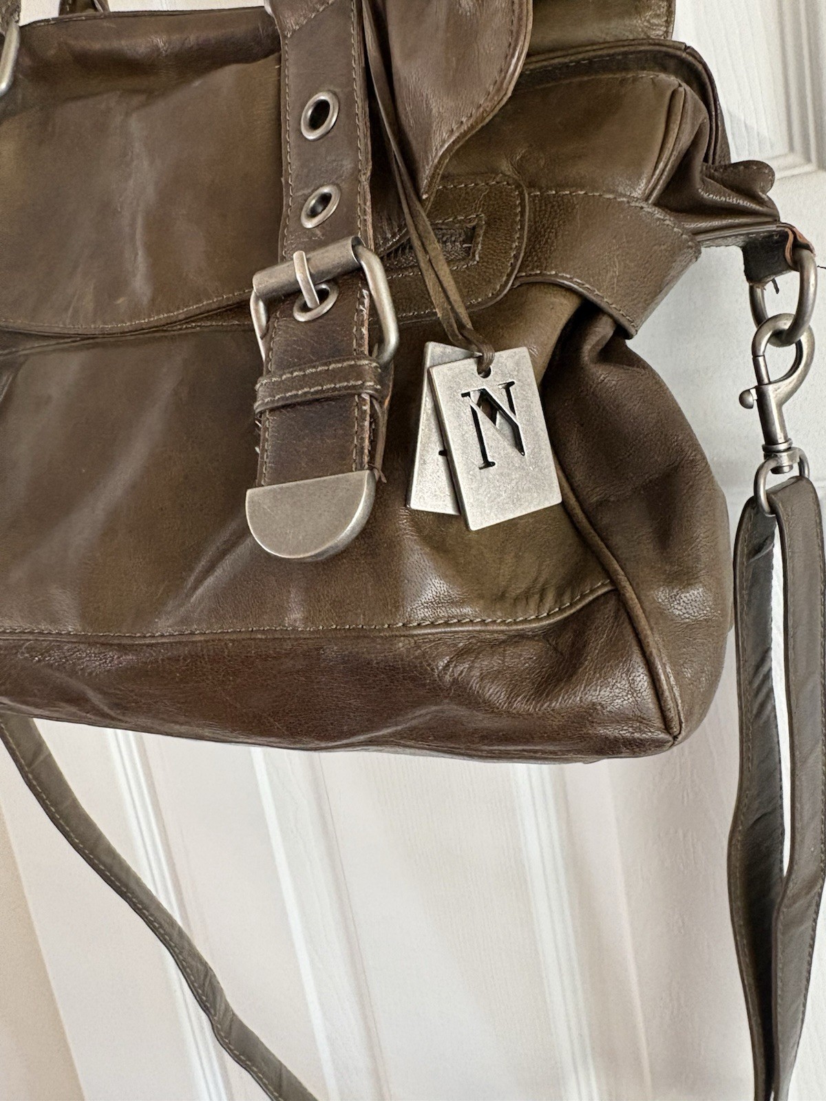 NM 100L Vintage Leather Shoulder Bag Messenger Briefcase Computer Bag Business
