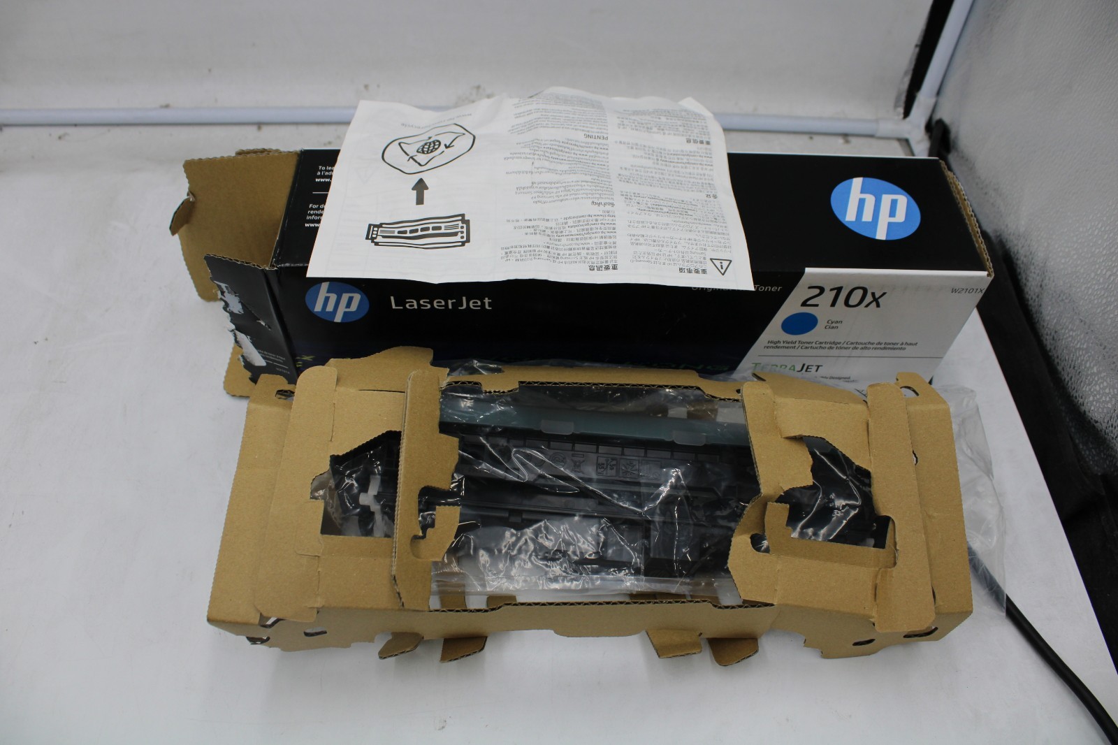 HP 210X Cyan Original LaserJet Toner Cartridge, 5,500 pages, W2101X new open box