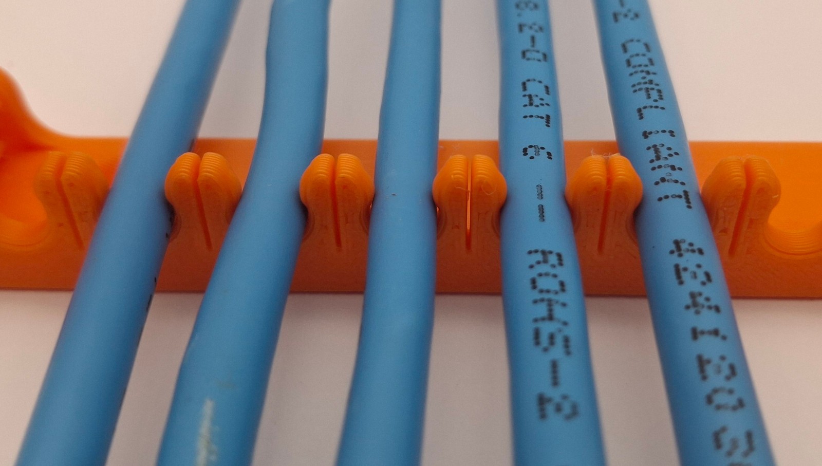 16-Wire Ethernet Cable Comb – Cable Organizer (5 pack)