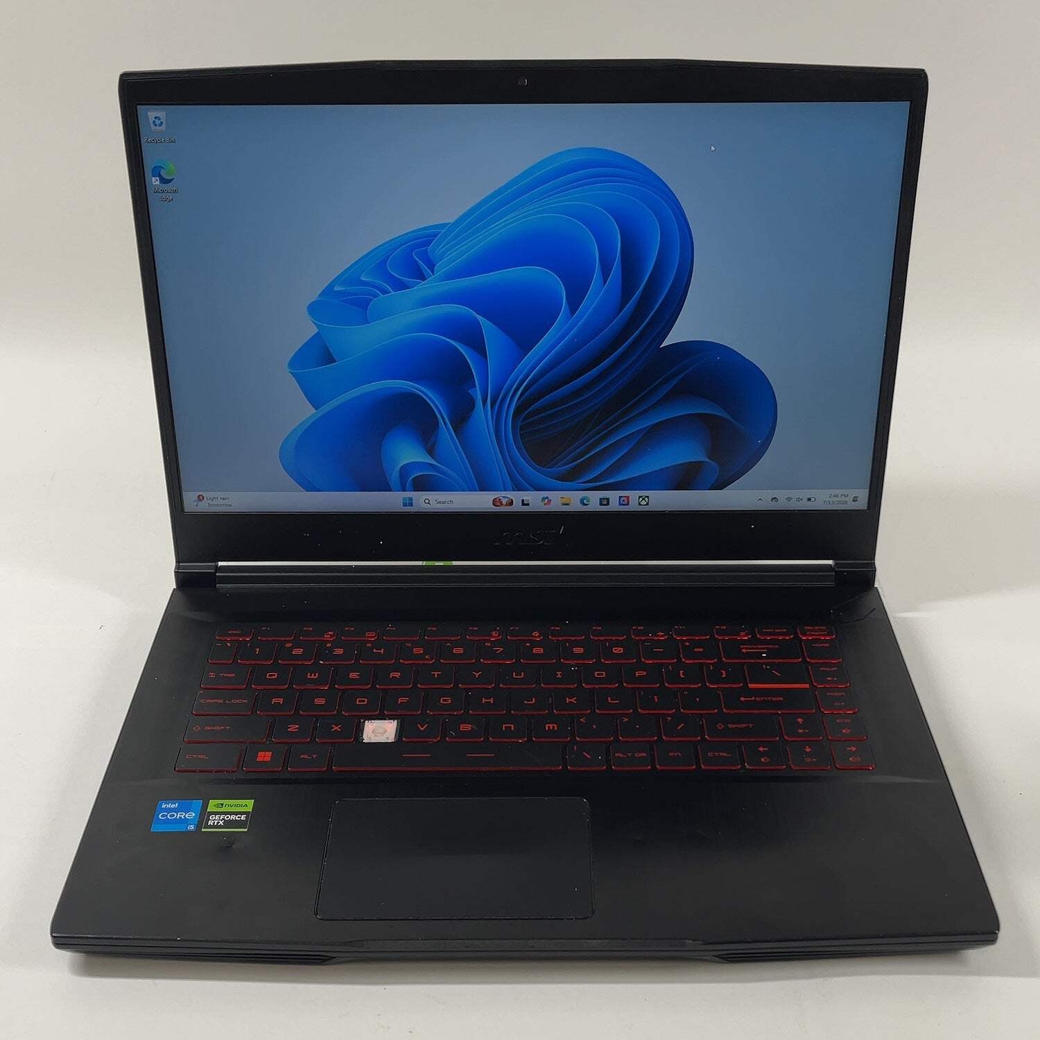 MSI Thin GF63 12UC 15.6″ i5-12450H 16GB RAM 512GB SSD GeForce RTX 3050 READ