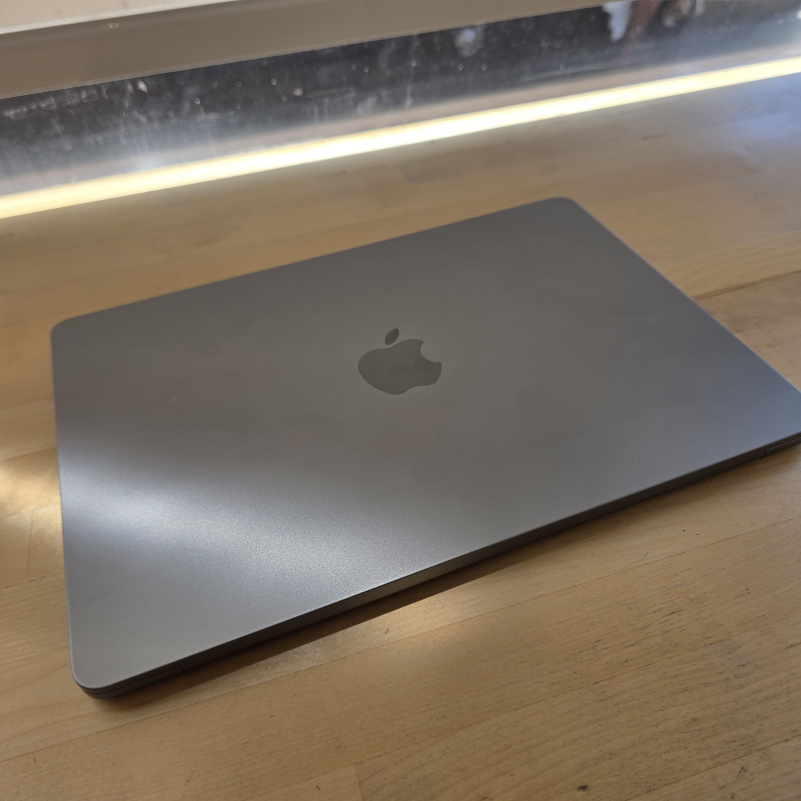 Apple MacBook Air 13″ M2 A2681 8GB RAM 256GB SSD 2022 Great Condition PARTS ONLY