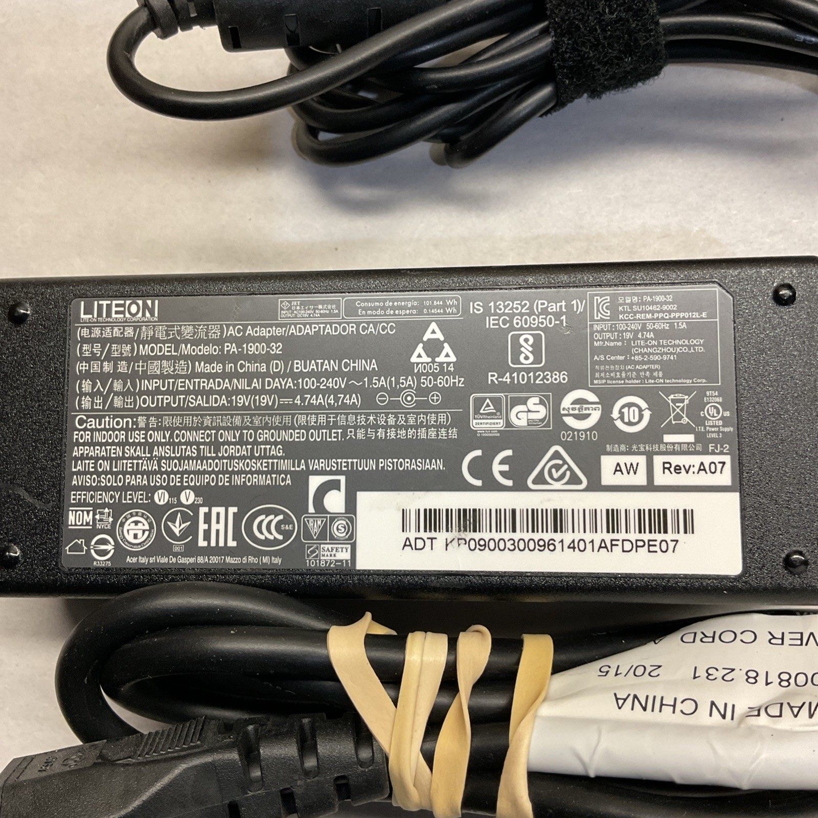 Genuine LITEON PA-1900-32 UNIVERSAL AC Adapter Power Supply 19V 4.74A 5.5mm Tip