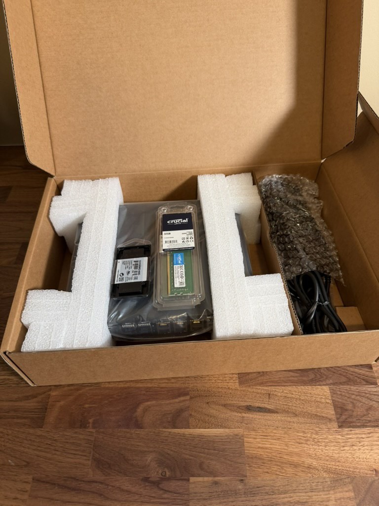 Axiomtek NA362 Intel C3758 64GB DDR4 480GB SSD 10GbE SFP+ Firewall Appliance New