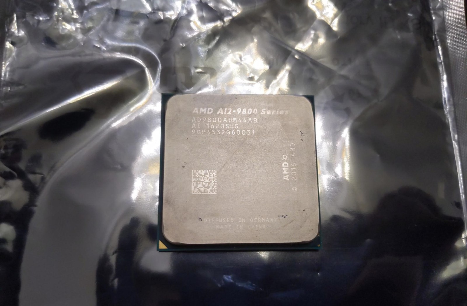 AMD A12-9800 Socket AM4 CPU Processor 3.8GHz 4-Core 8-GPU 2M 65W