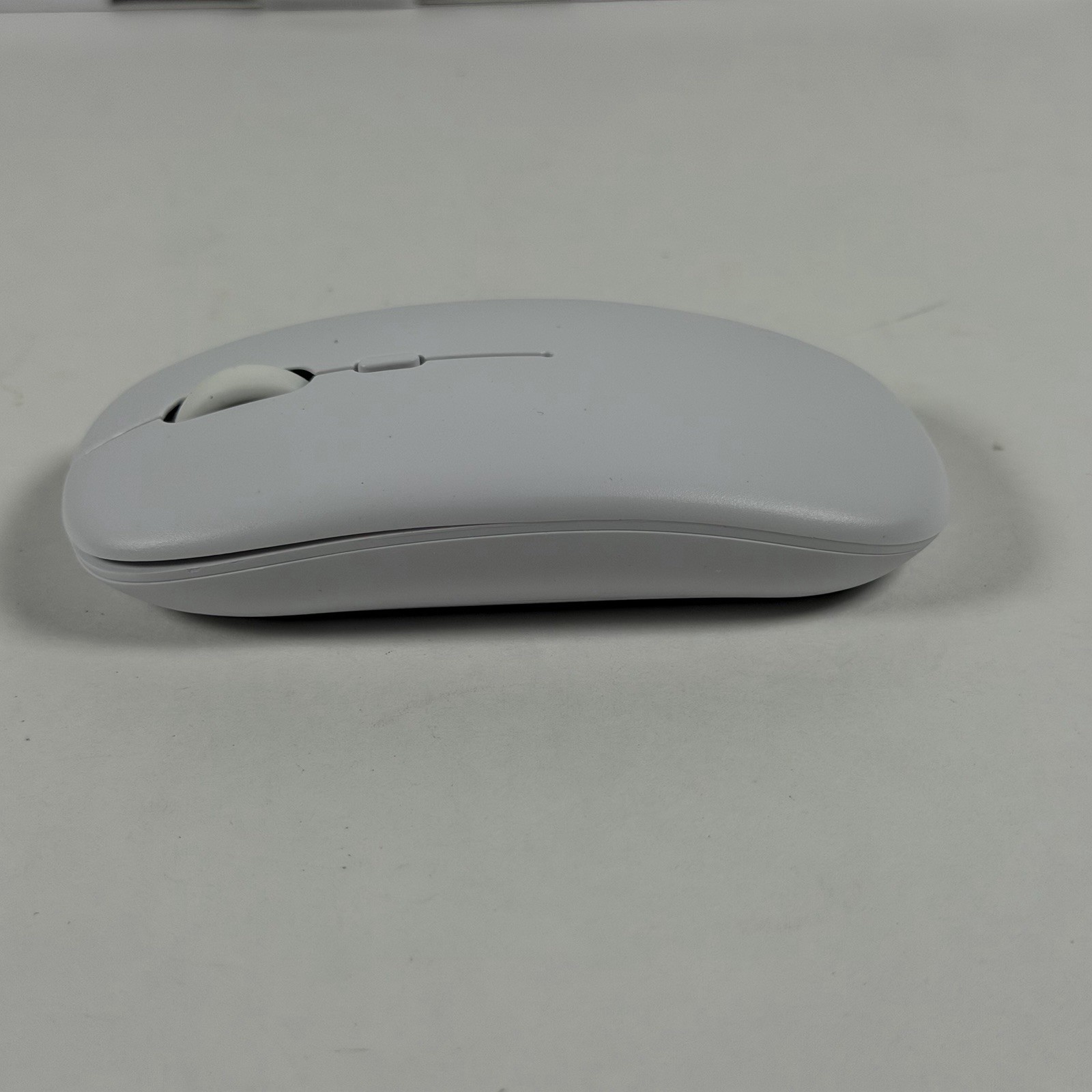Slim Wireless Keyboard & Mouse Set – AAA Powered, 10m Range, Plug‑and‑Play