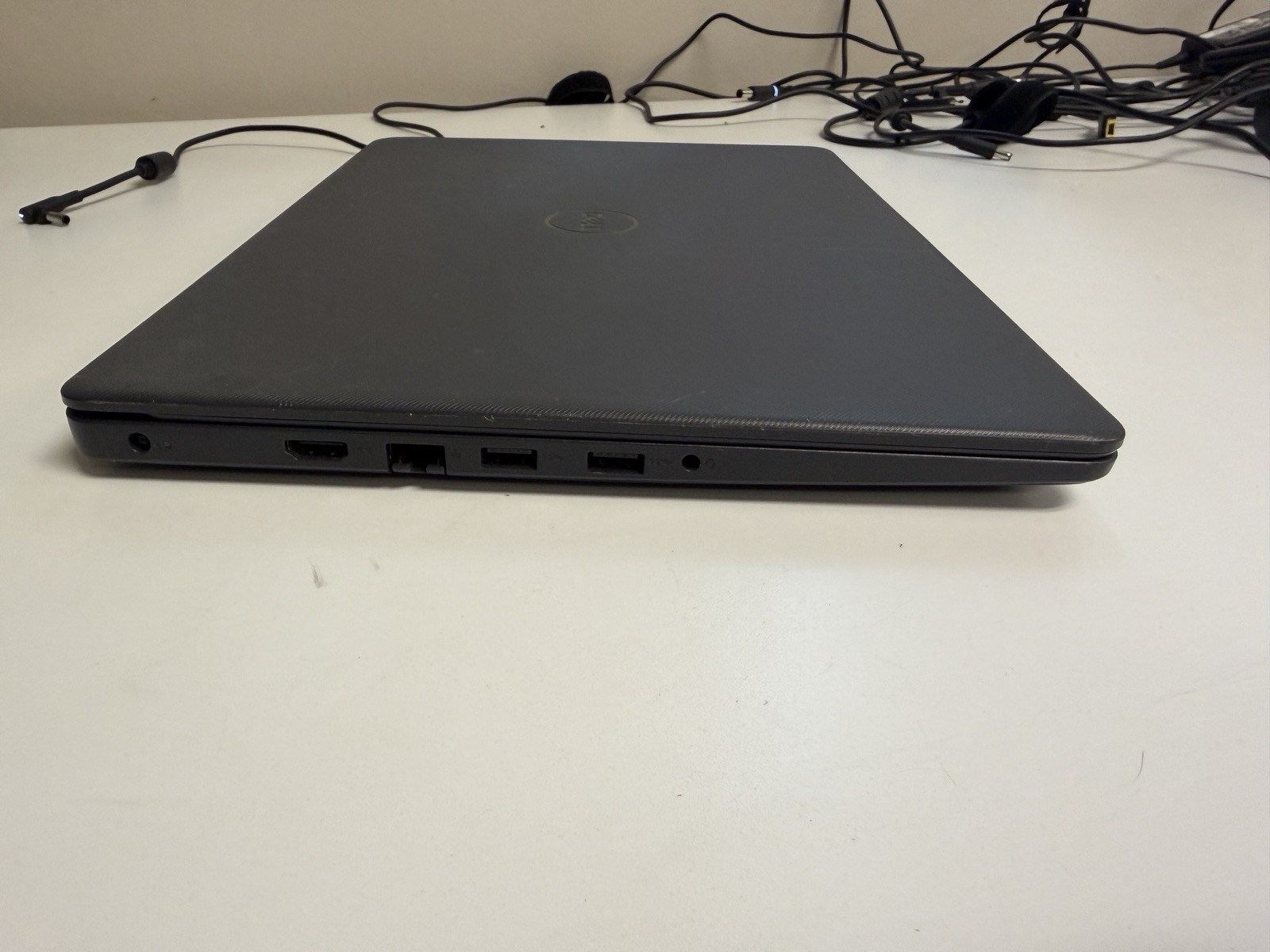 ✅ Dell Vostro 3400 ✅ 14″ FHD ✅ i5-1135G7 8GB RAM ✅ 256GB NVMe Win 11 Pro ✅ HDMI