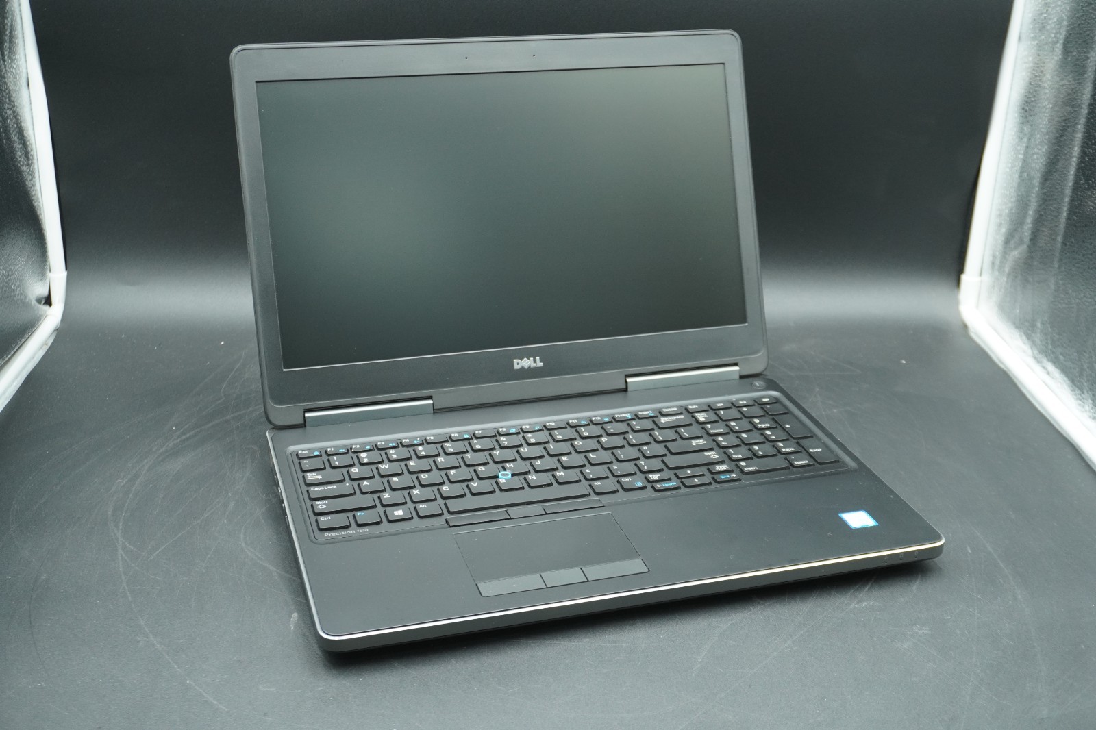 Dell Precision 7520 i7-7820HQ 16GB RAM 512GB SSD NO OS *Tested*
