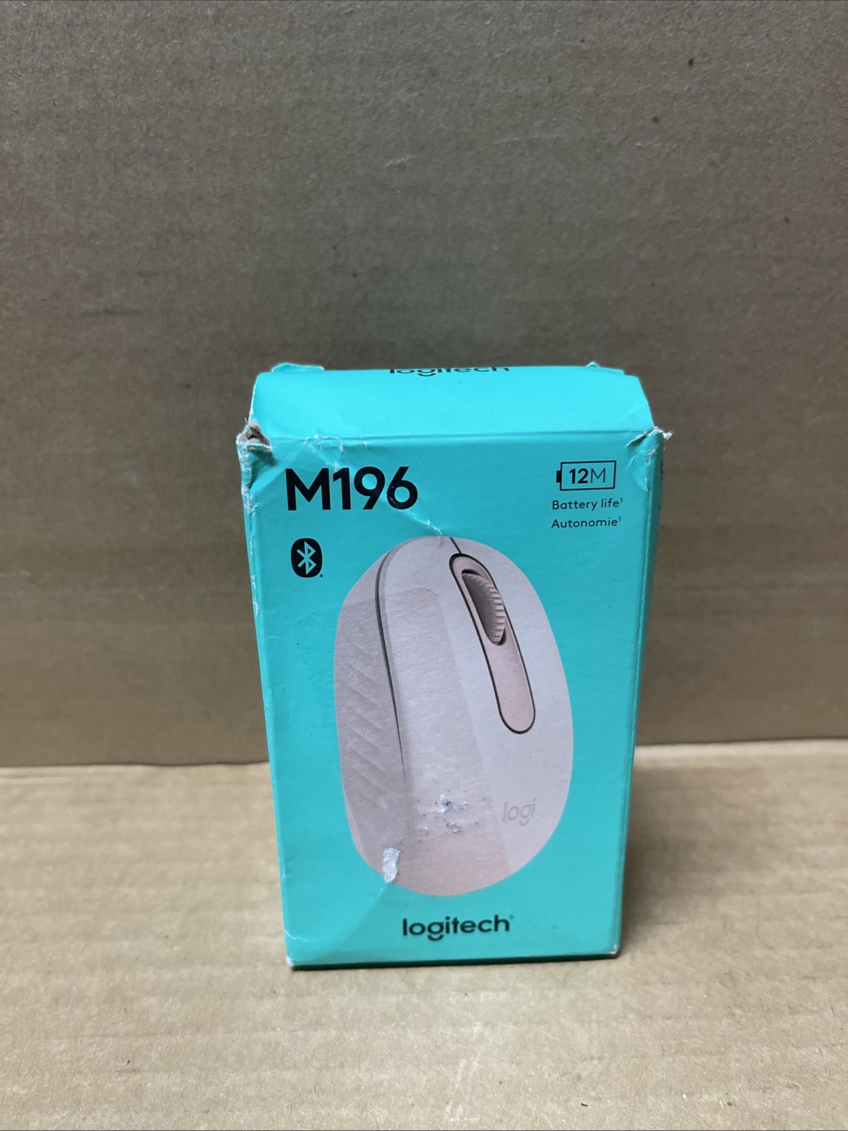 Logitech M196 Bluetooth Wireless Mouse NEW SEALED