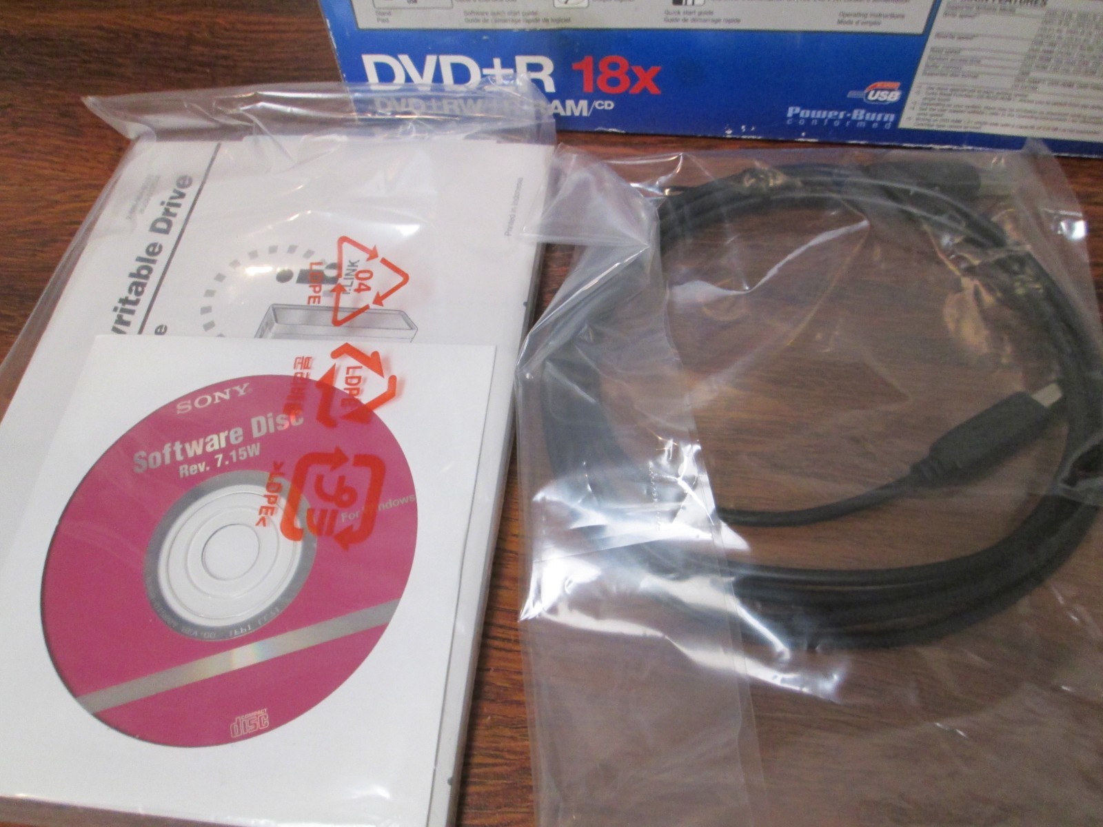 Sony DRX-830U External Double/Dual Layer DVD/CD ReWriteable Drive New Open Box