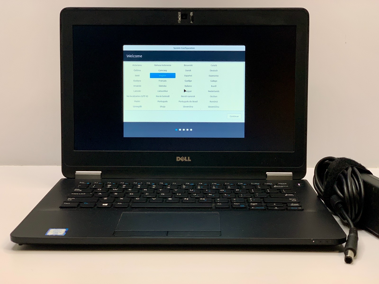 Dell Latitude E7270 | i5-6300U | 8GB RAM | 256GB SSD | LINUX