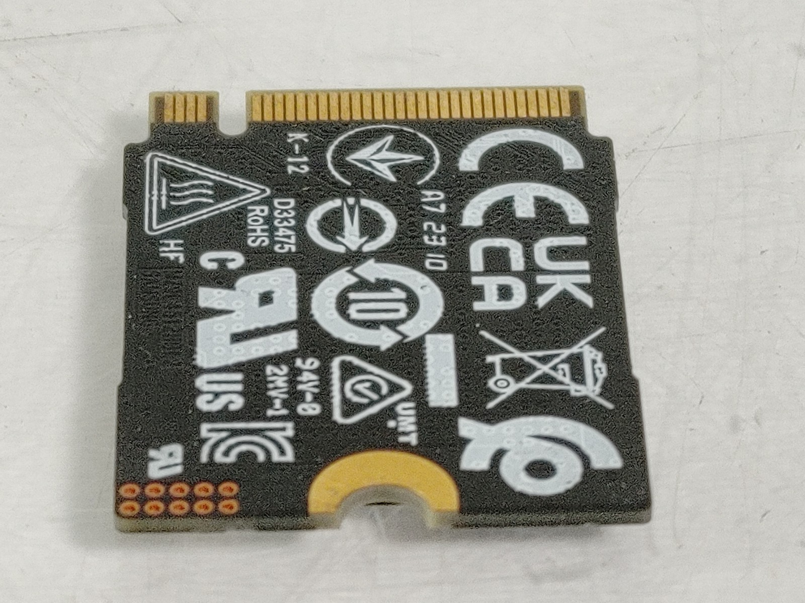 Samsung PM9B1 MZ-9L41T0A 1024 GB 30mm Solid State Drive