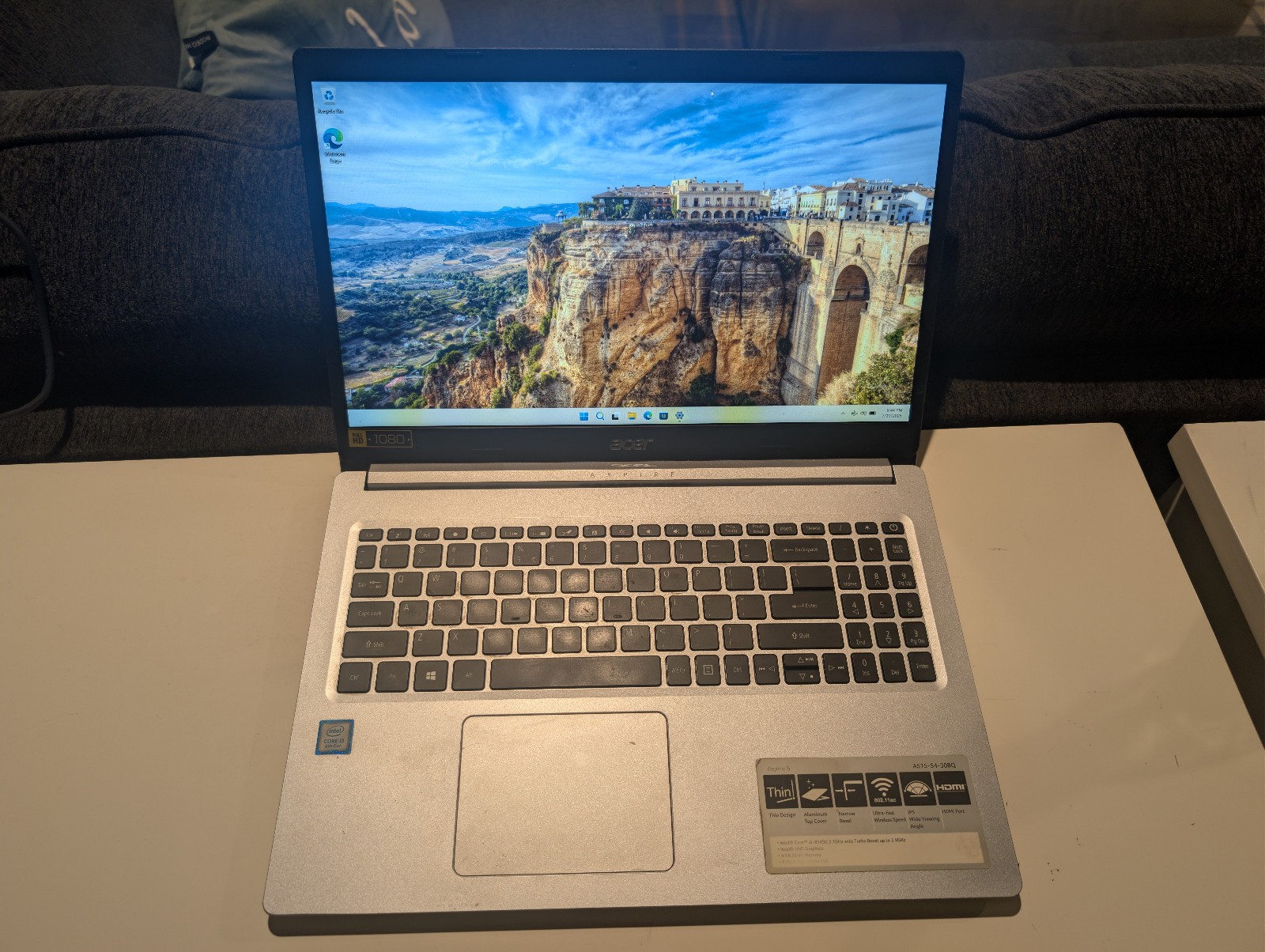 Acer Aspire 5 15.6″ Laptop A515 w/ intel Core i3-8145U CPU 8GB 128GB SSD