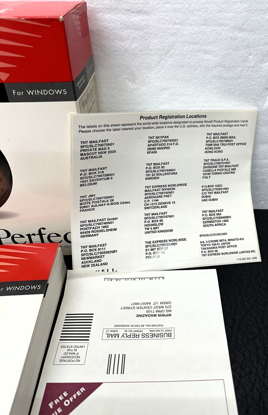 Novell WordPerfect 6.1 for Windows COMPLETE Floppy Set Box Manuals VTG Open Box