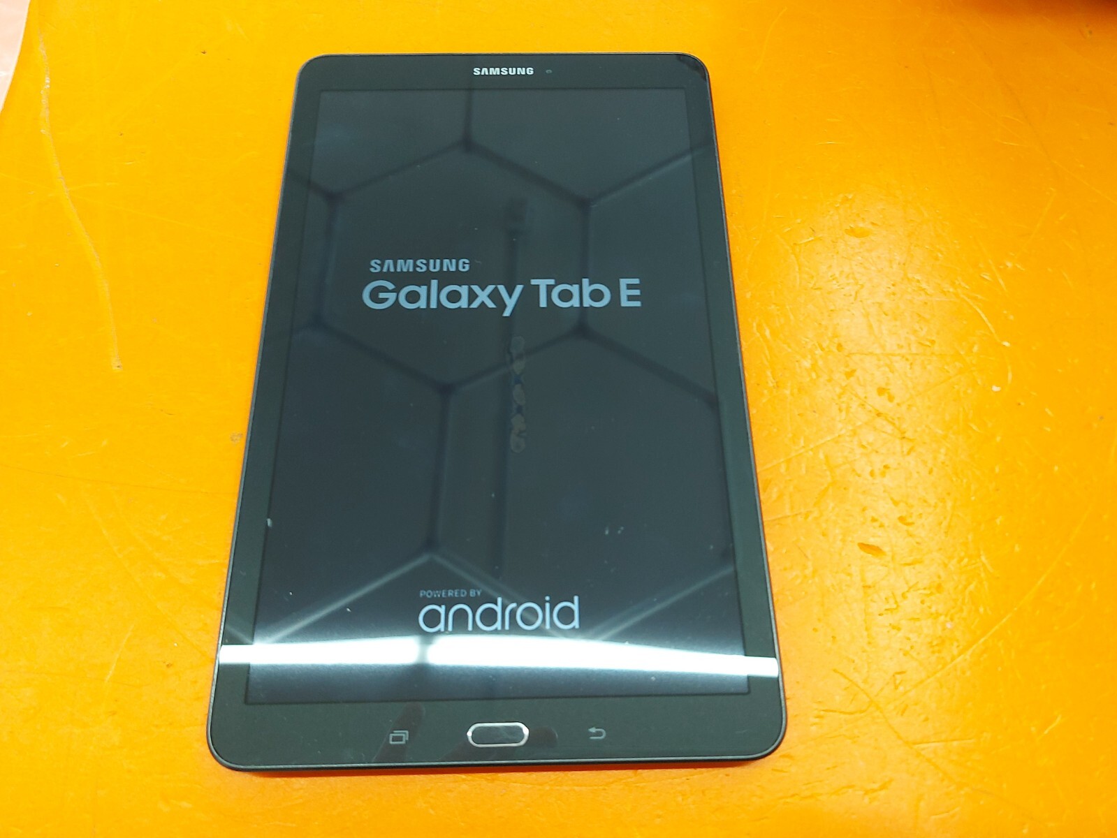 ⭐⭐⭐⭐⭐ **WORKING – READ** Tablet Samsung Galaxy Tab E WiFi Only 16GB Black