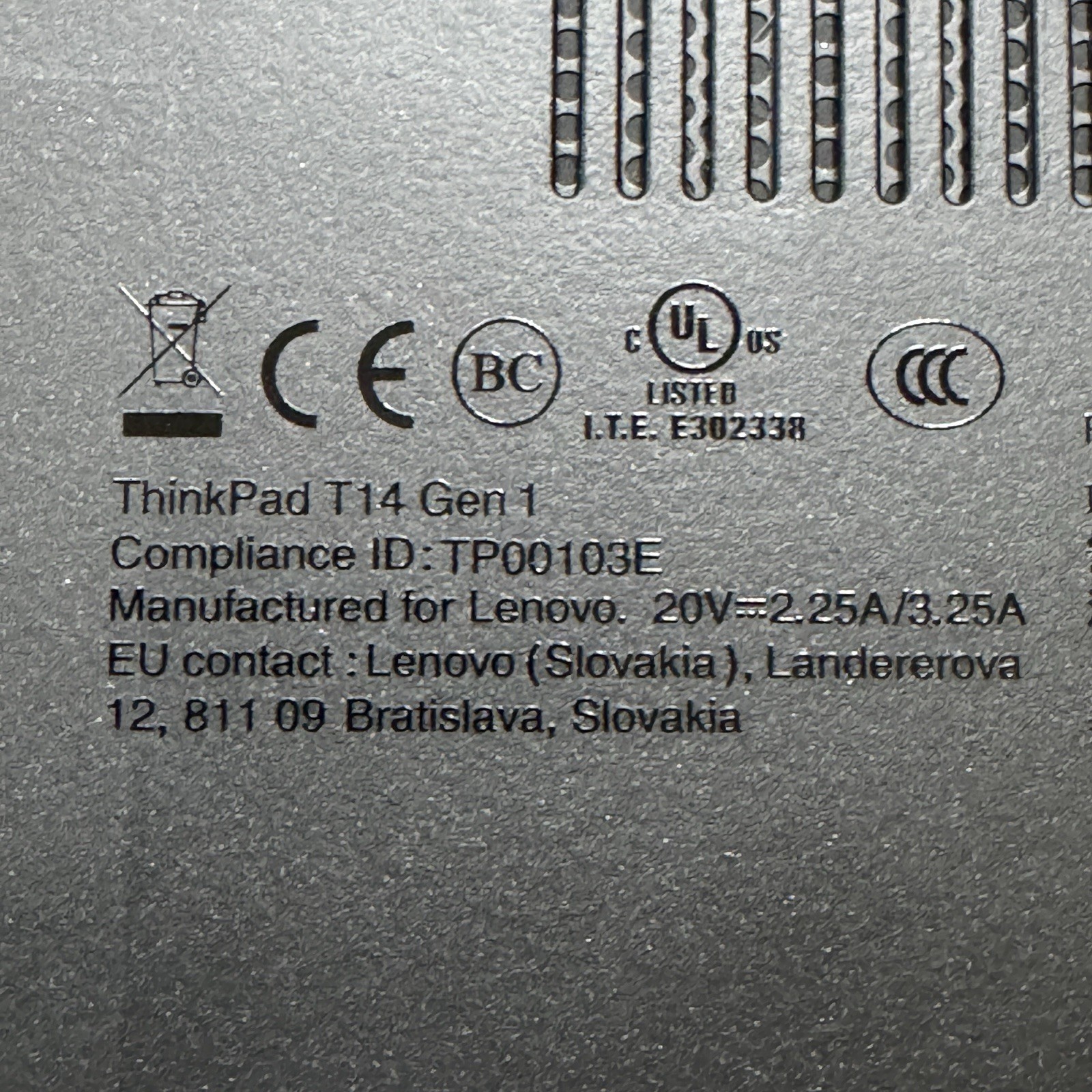 Lenovo ThinkPad T14 Gen 1 i7-10510U 1.80GHz 16GB NO SSD