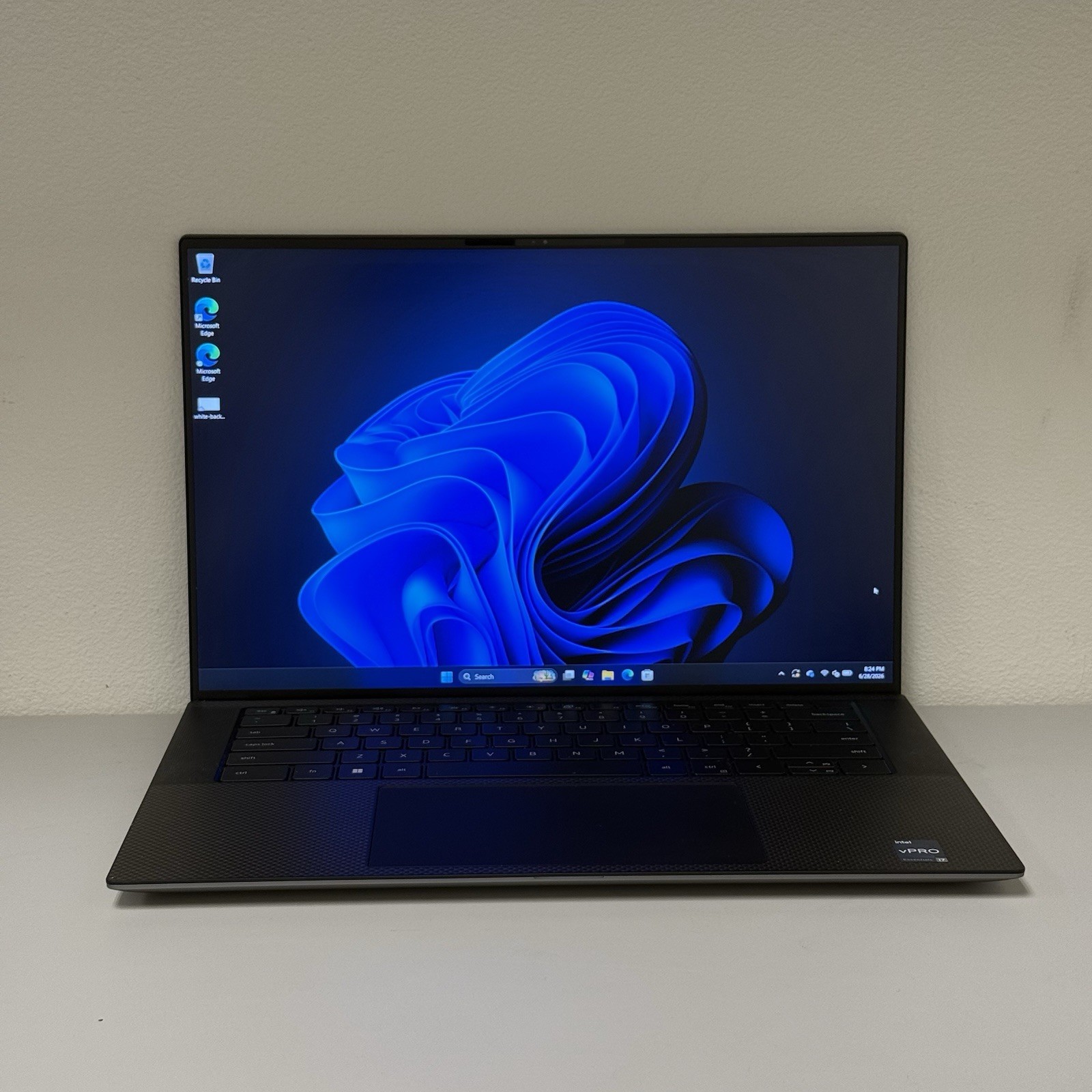 Dell Precision 5570 i7 512GB 32GB RTX A1000 15.6” FHD+