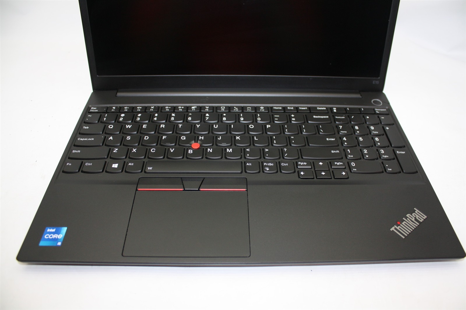 15.6″Lenovo ThinkPad E15 Gen 2 i5-1135G7 RAM 8GB NVMe 256GB/Cosmetic issue