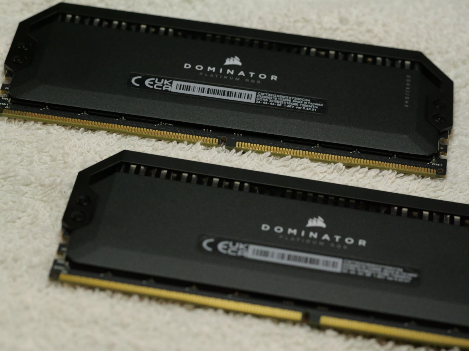 Corsair Dominator Platinum RGB DDR5 RAM 32gb 2x16gb 7200MT/s 34-44-44-96 Timings