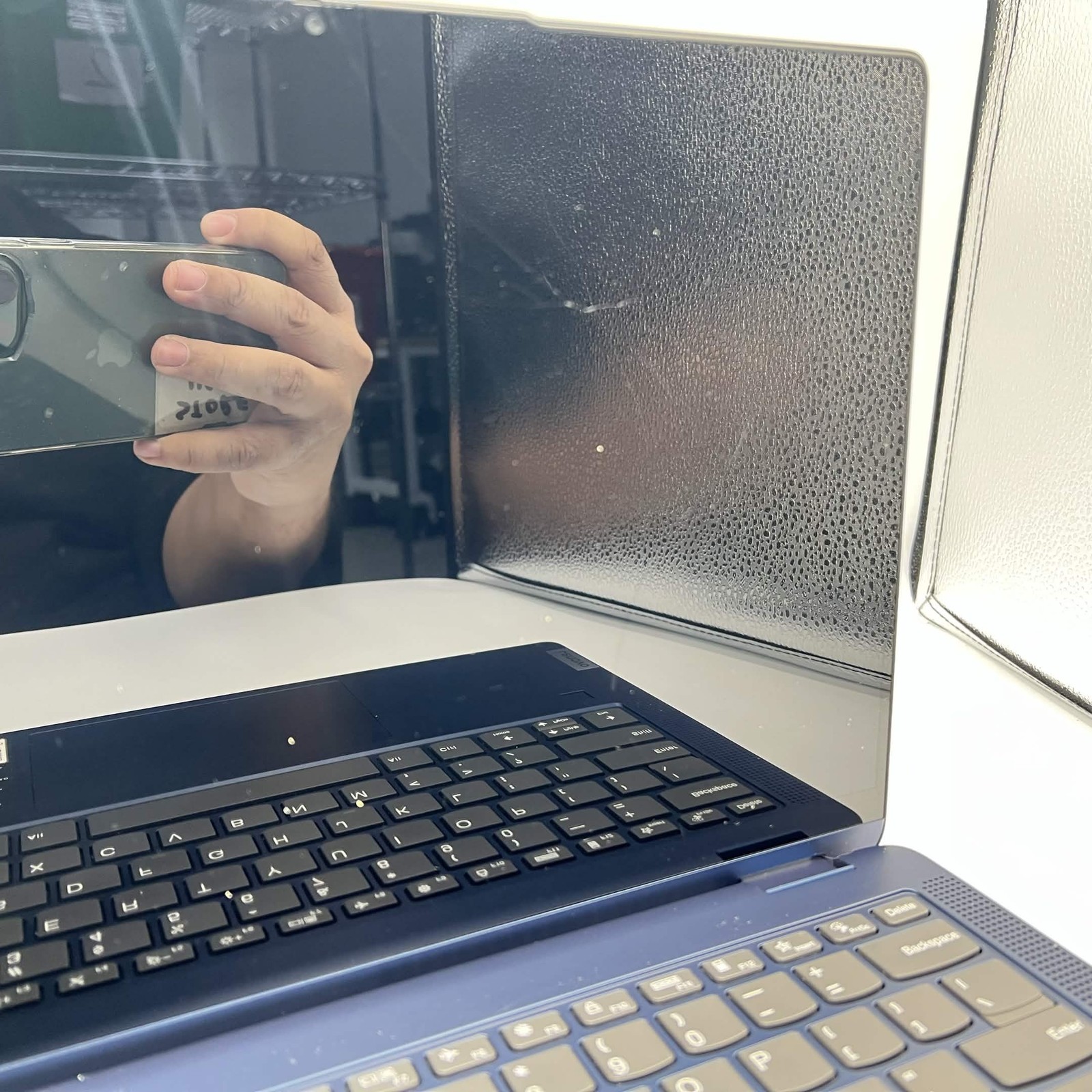 Lenovo IdeaPad Flex 5 14IRU8 14″ i5-1335U 1.3GHz 8GB RAM 512GB SSD Read