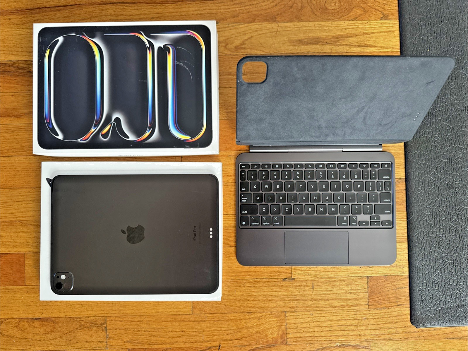 iPad Pro 11-inch full set M4 Chip 256GB Cellular Space Gray With Magic Keyboard