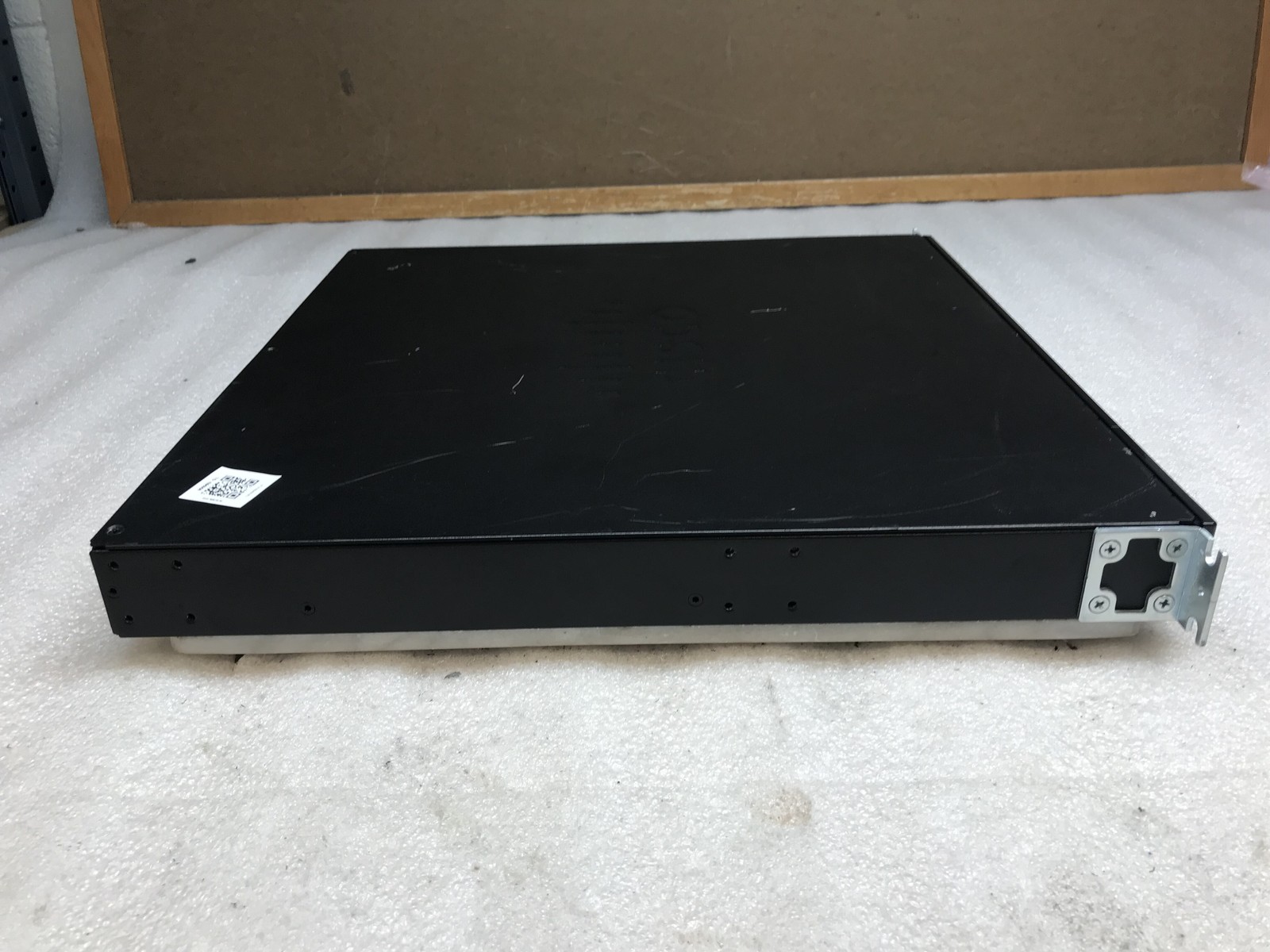 Cisco CISCO2901/K9 V06 ISR Router 512MB 256MB IOS 15.2 Ears Cables
